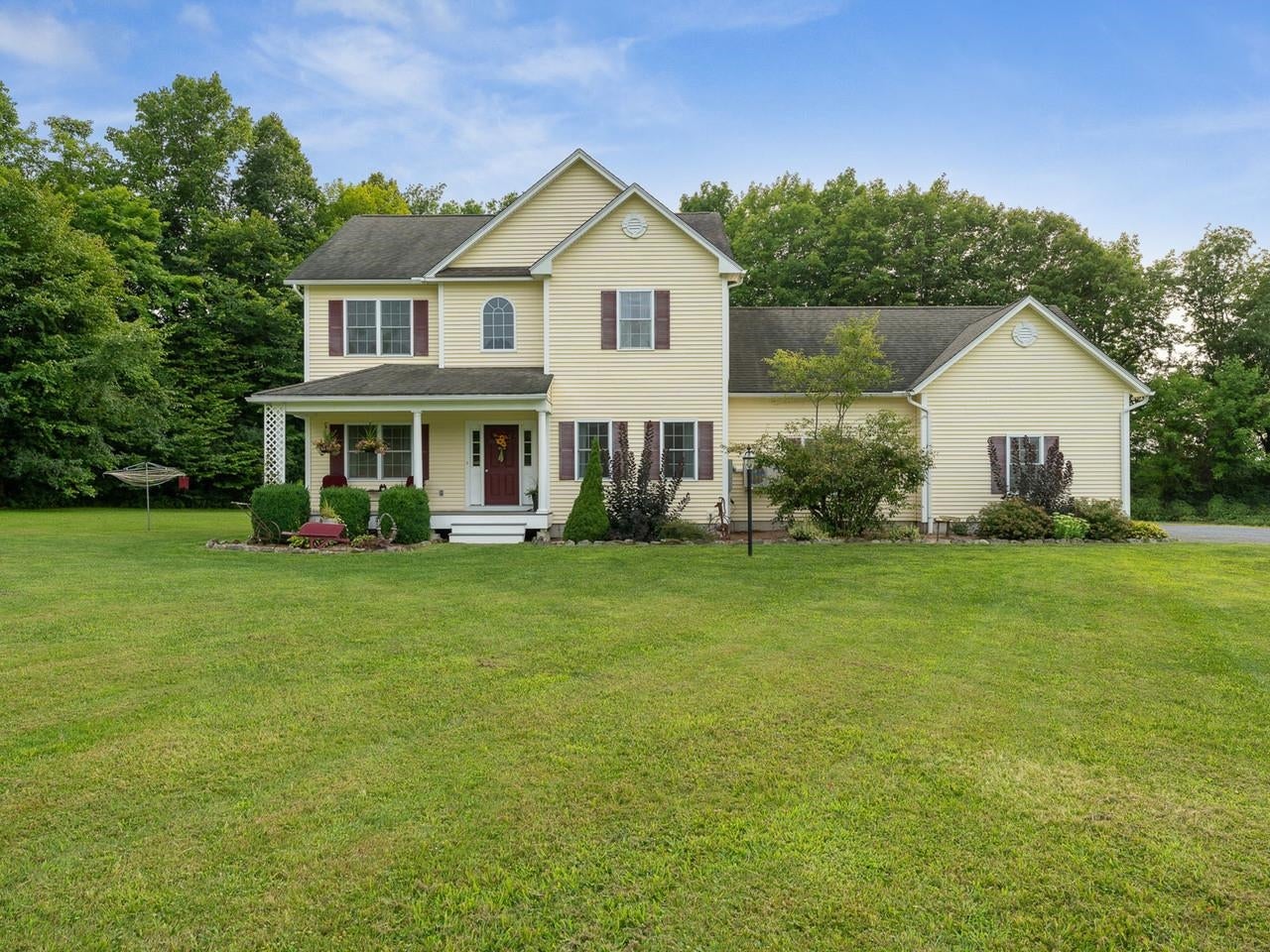 506 Hickory Place — photo
