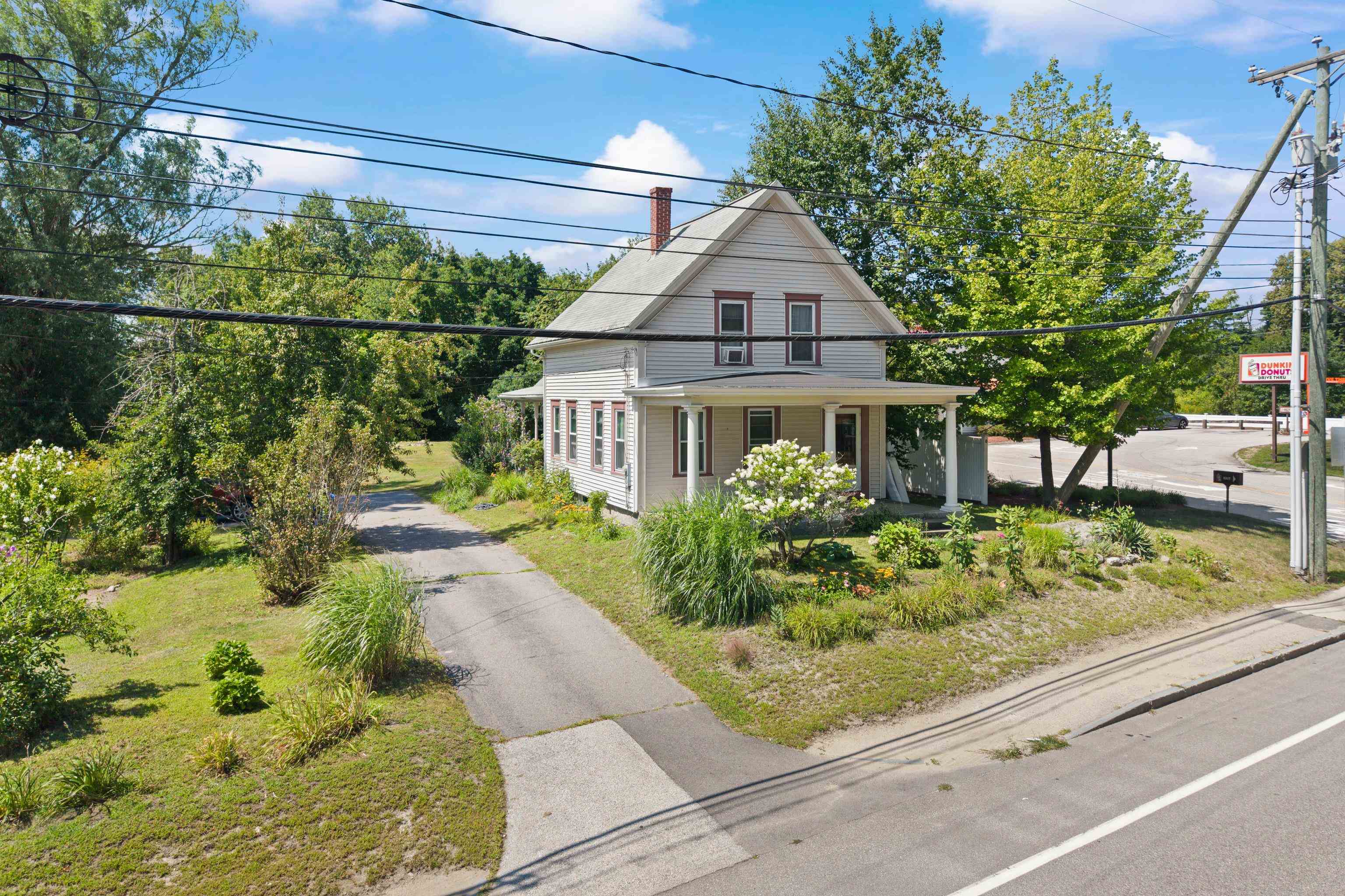 114 Londonderry Turnpike — photo