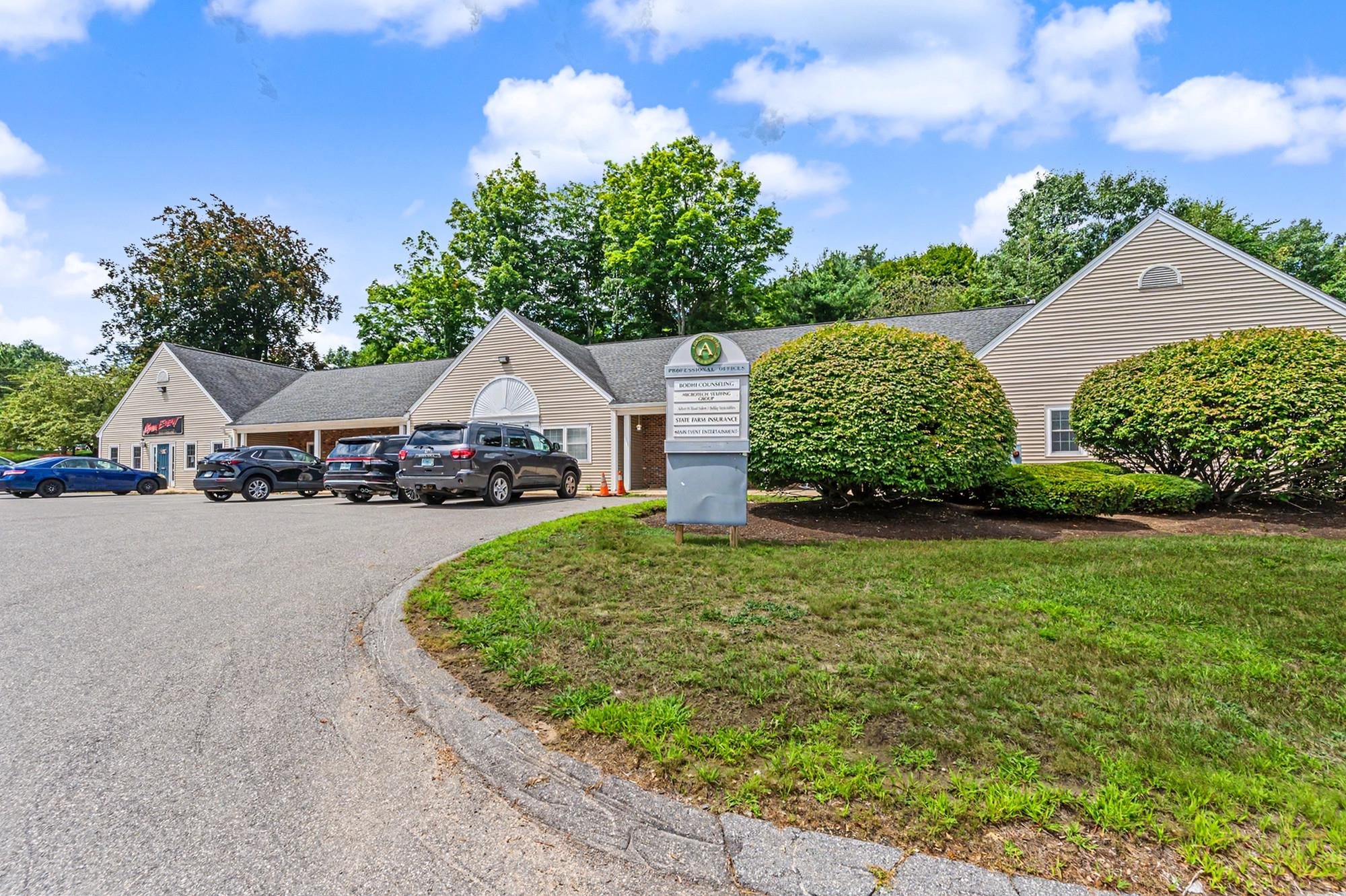 1A Commons Drive — photo