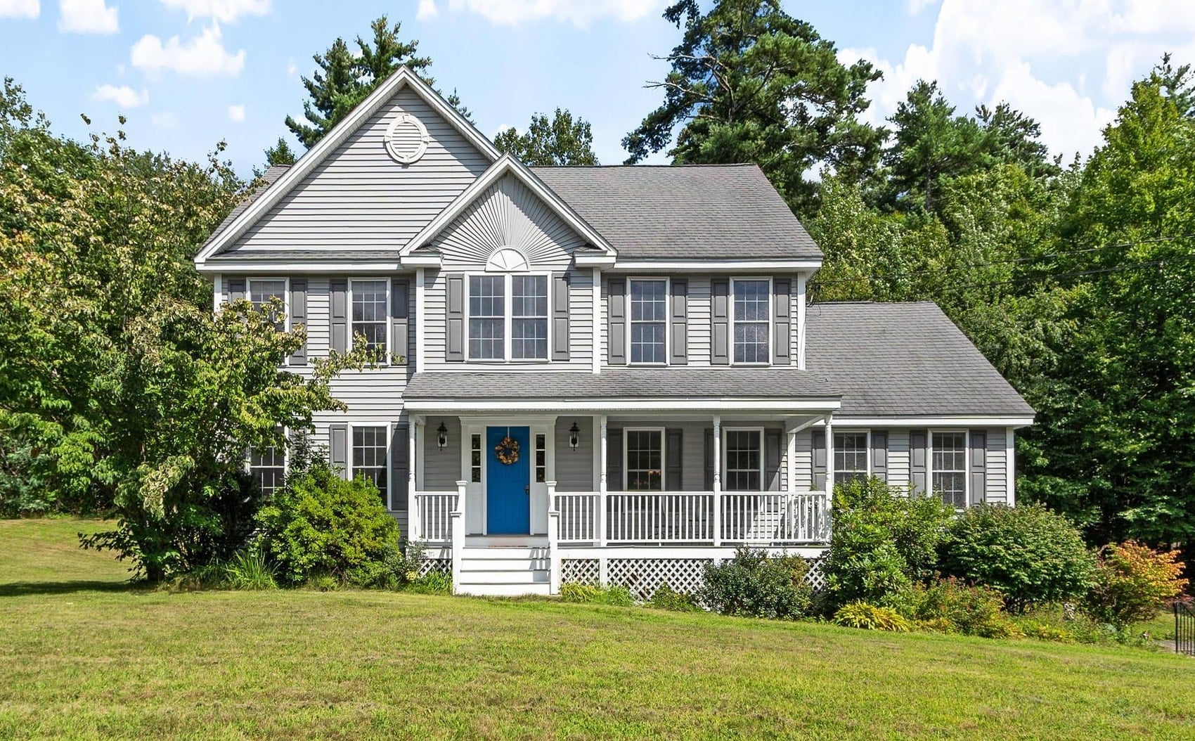 13 Lantern Drive — photo