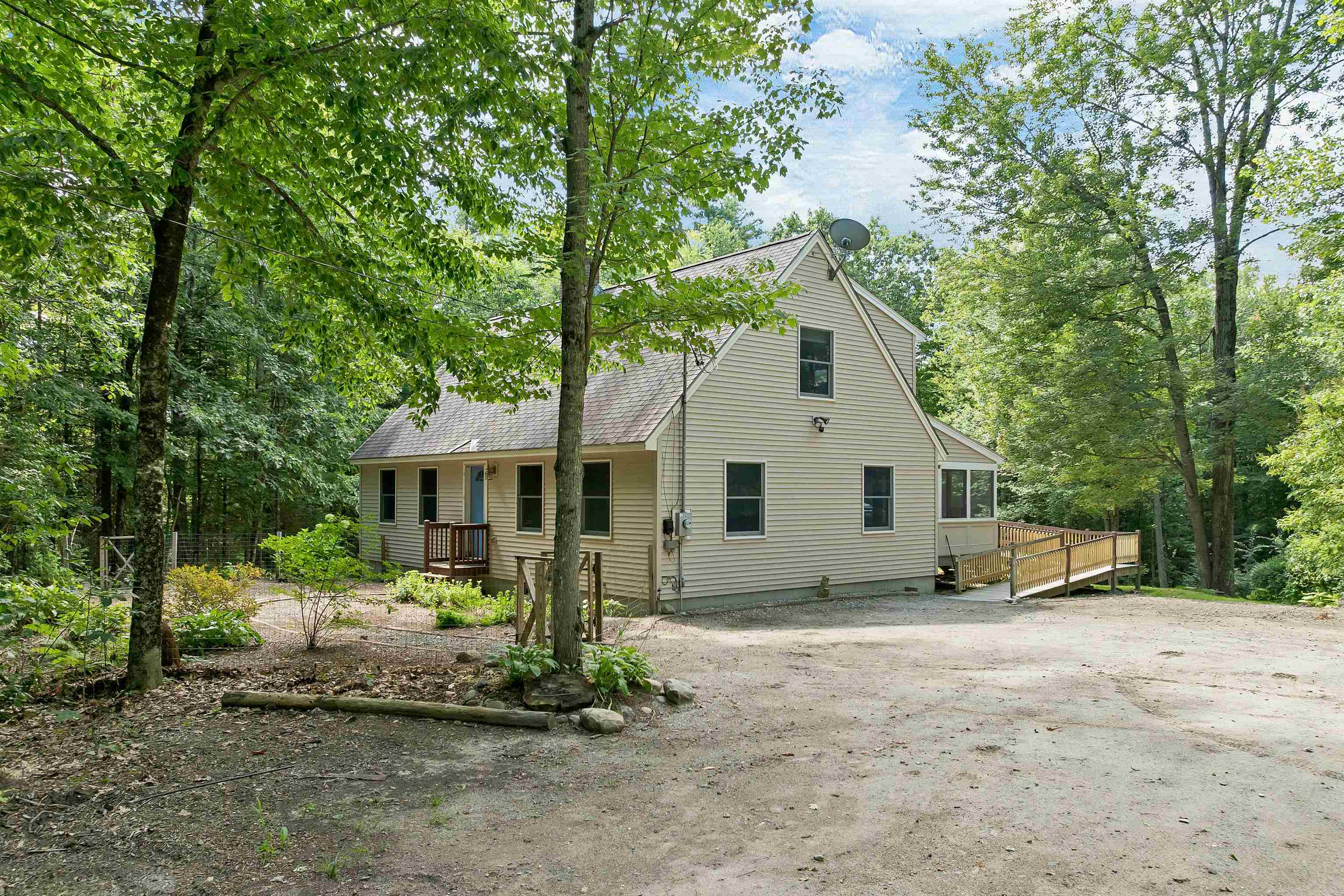 241 Lower Beech Hill Road — photo