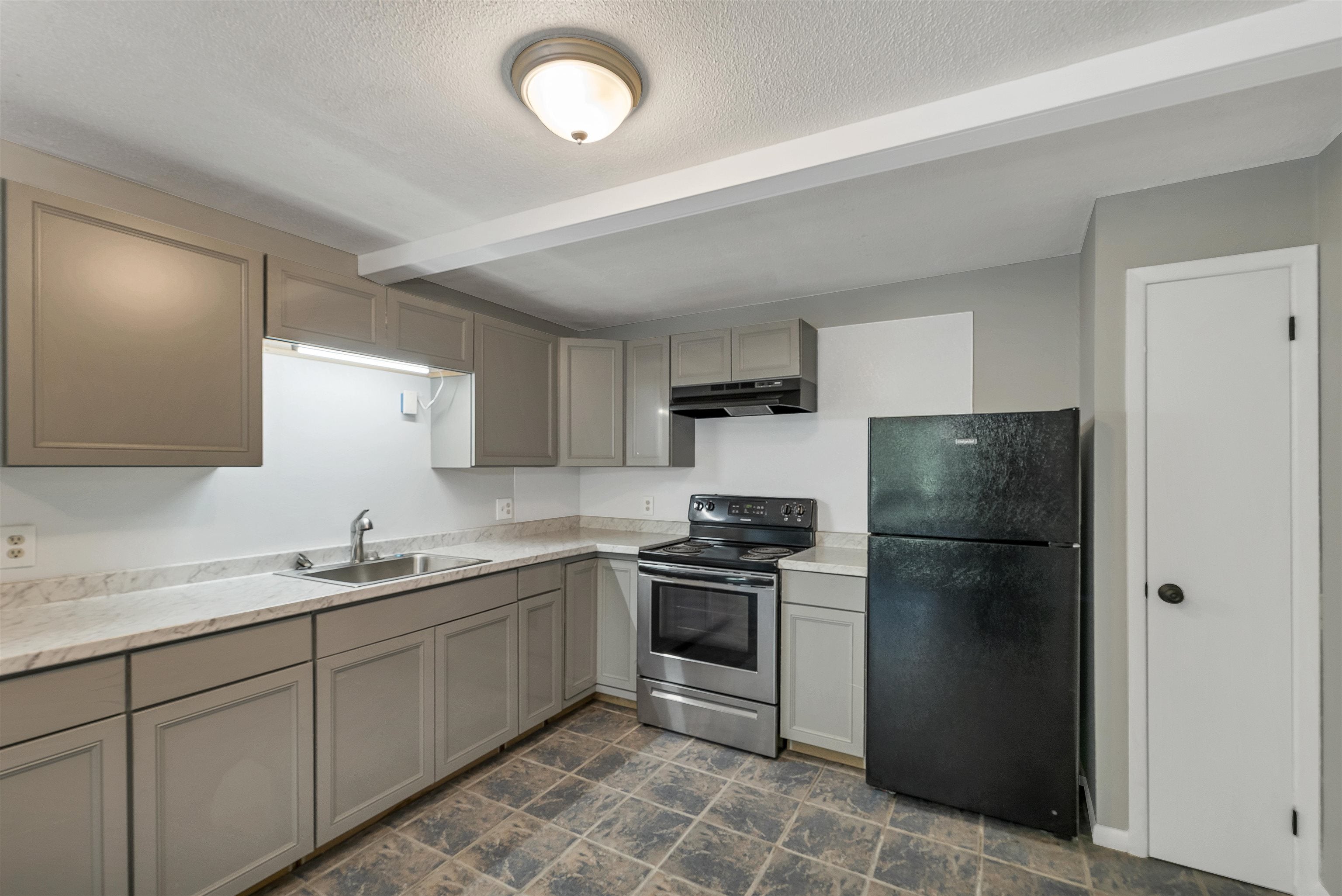 30 Beech Street 1C — photo