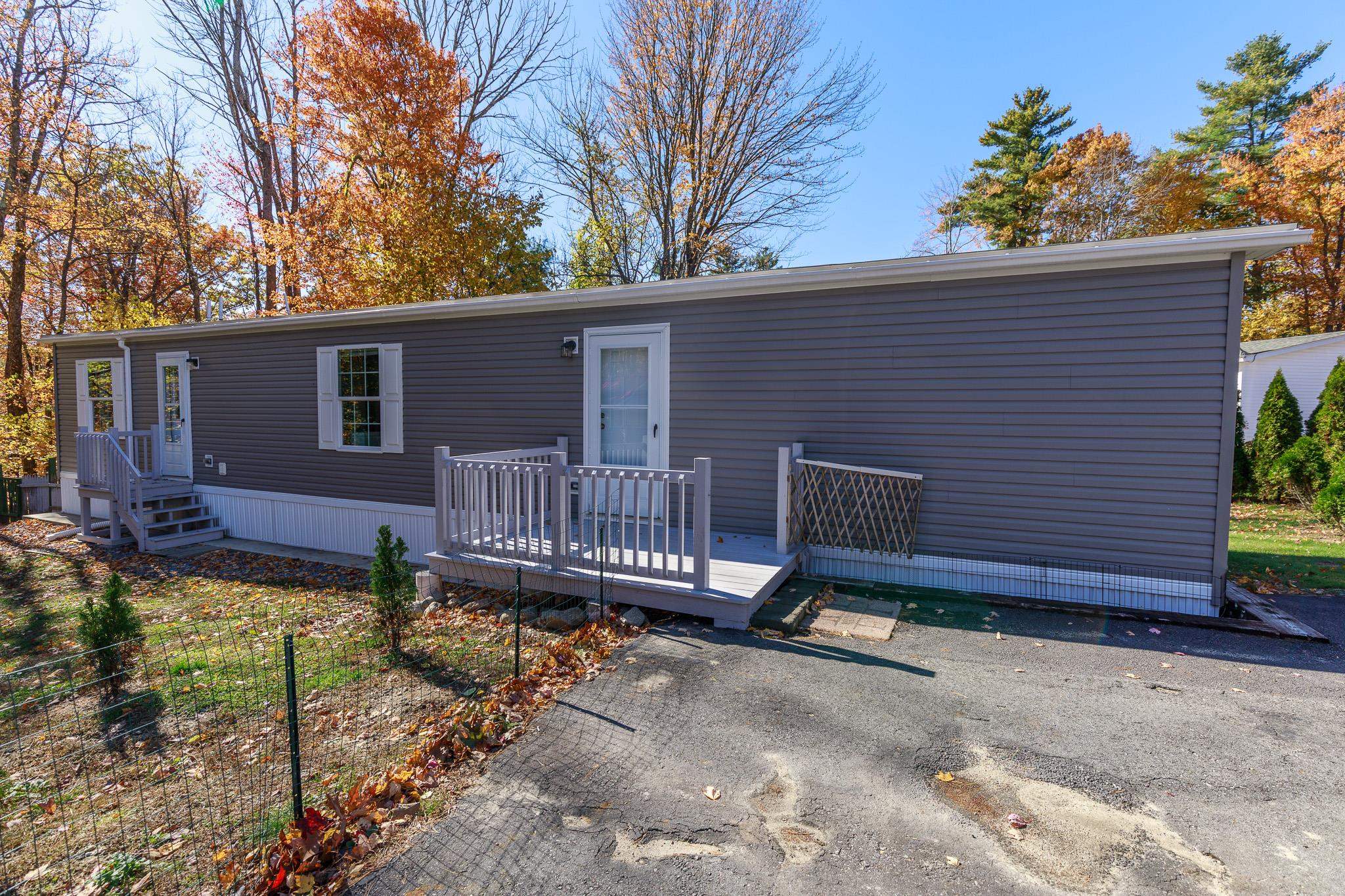 5 Titan Lane 5 — photo