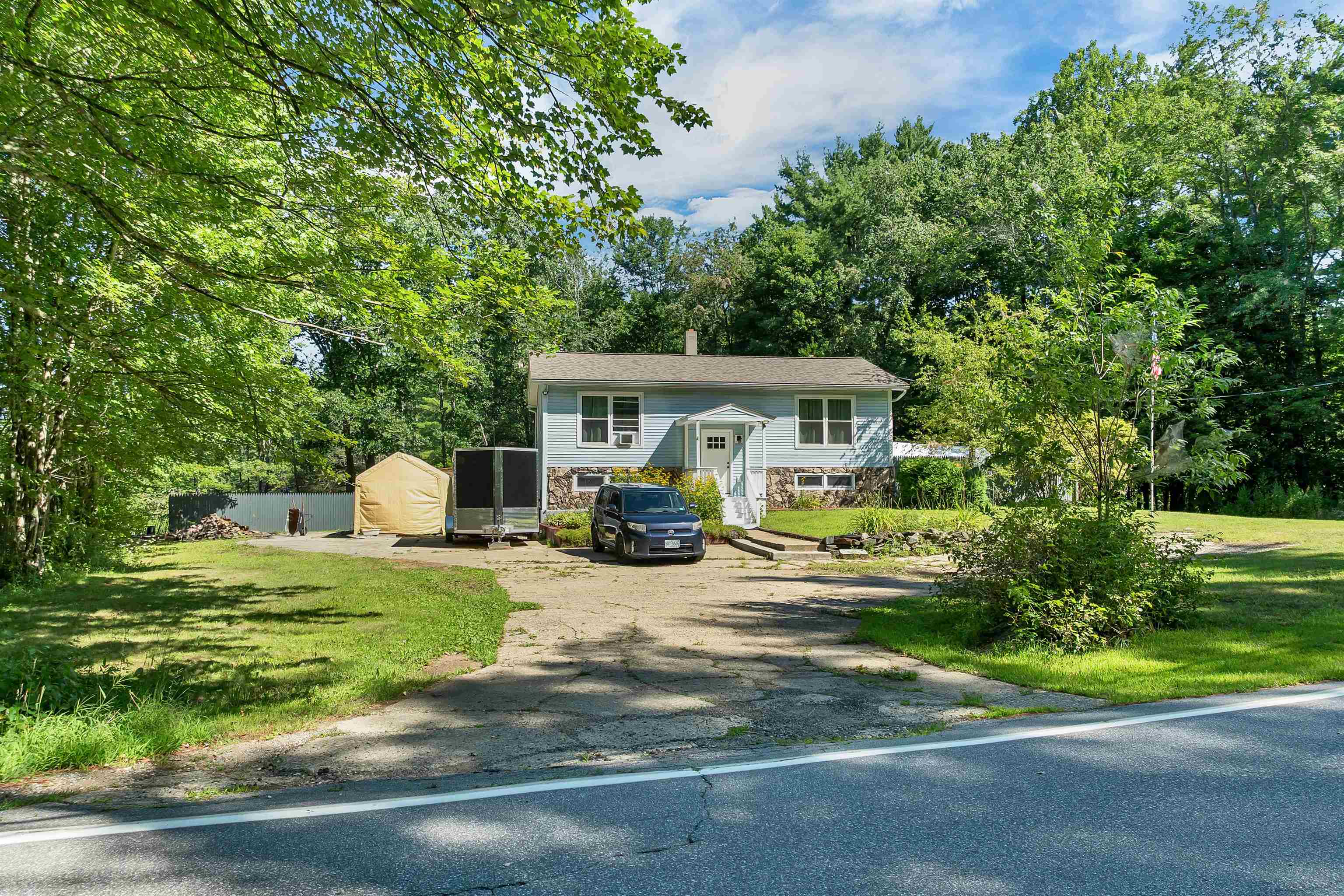 763 Nh Route 129 — photo