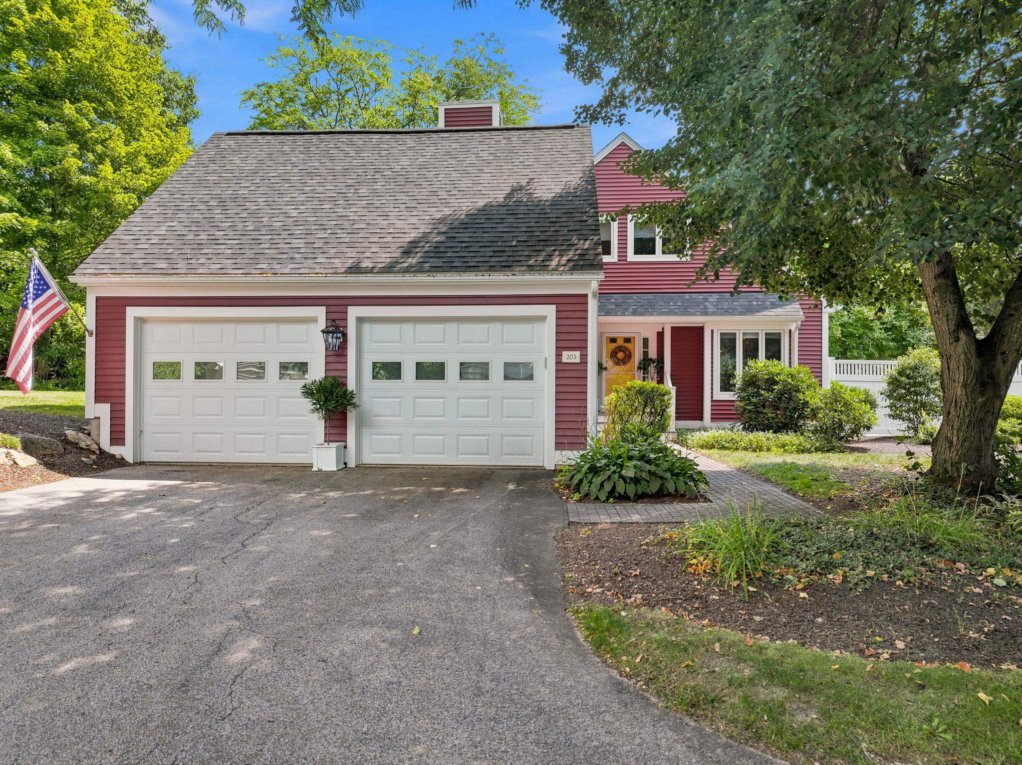 203 Straw Hill Road — photo