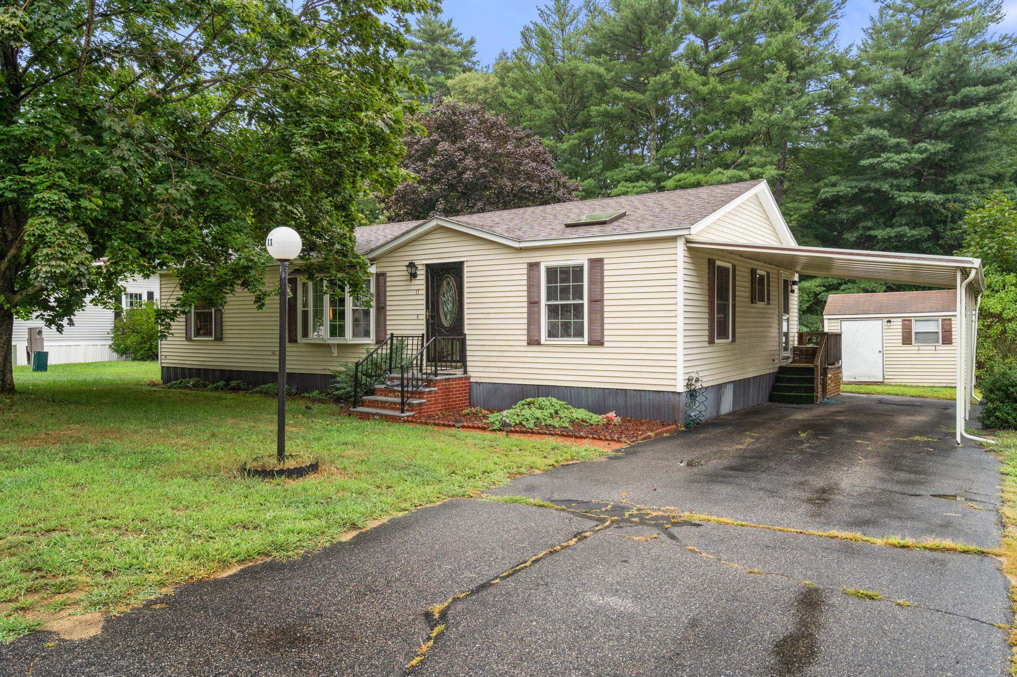 11 Caribbean Lane — photo
