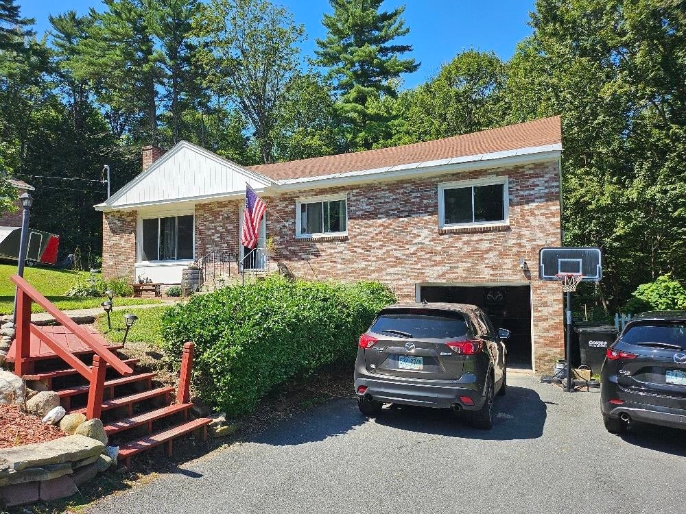 13 Acer Heights Road — photo