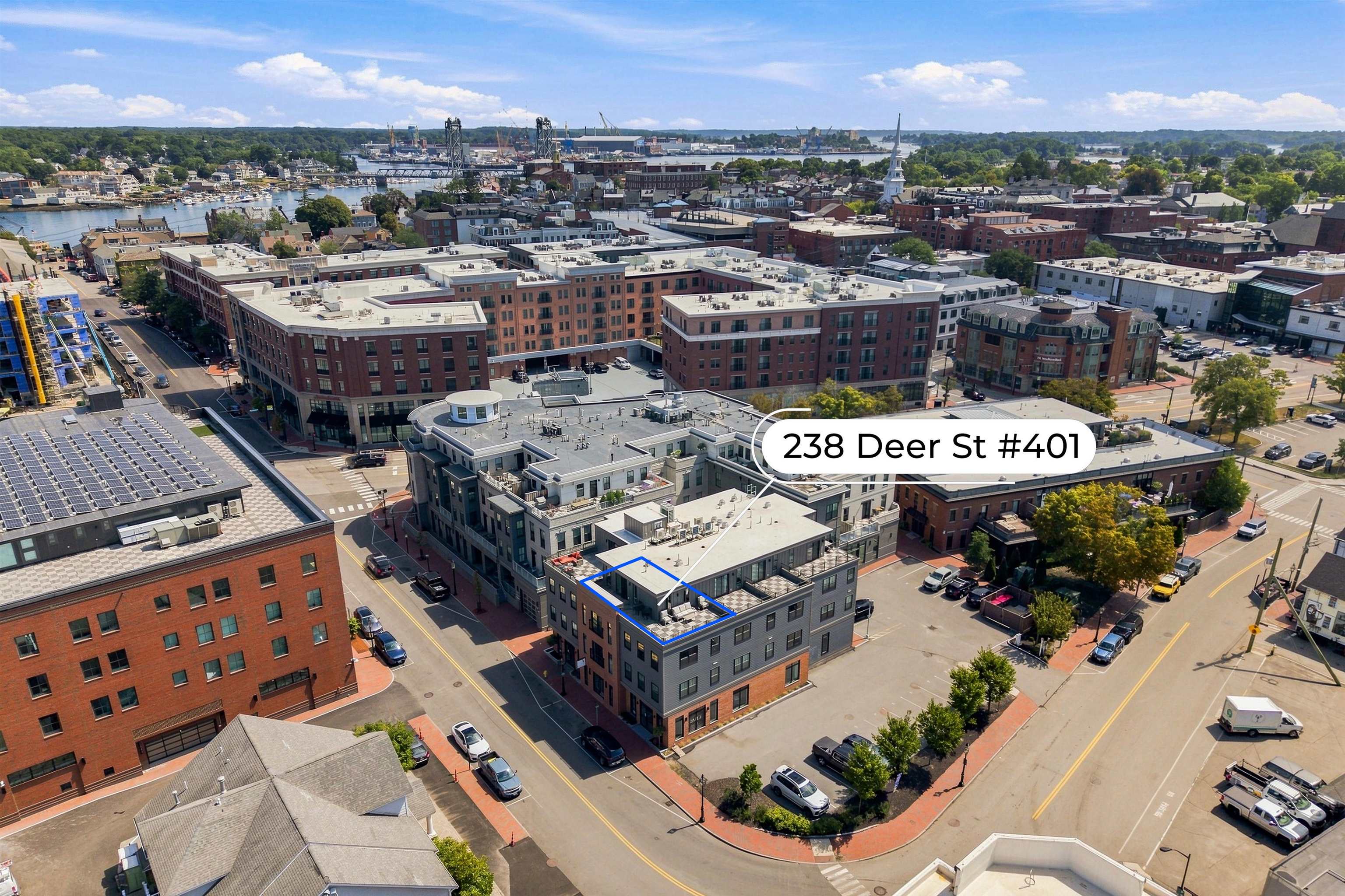 238 Deer Street 401 — photo