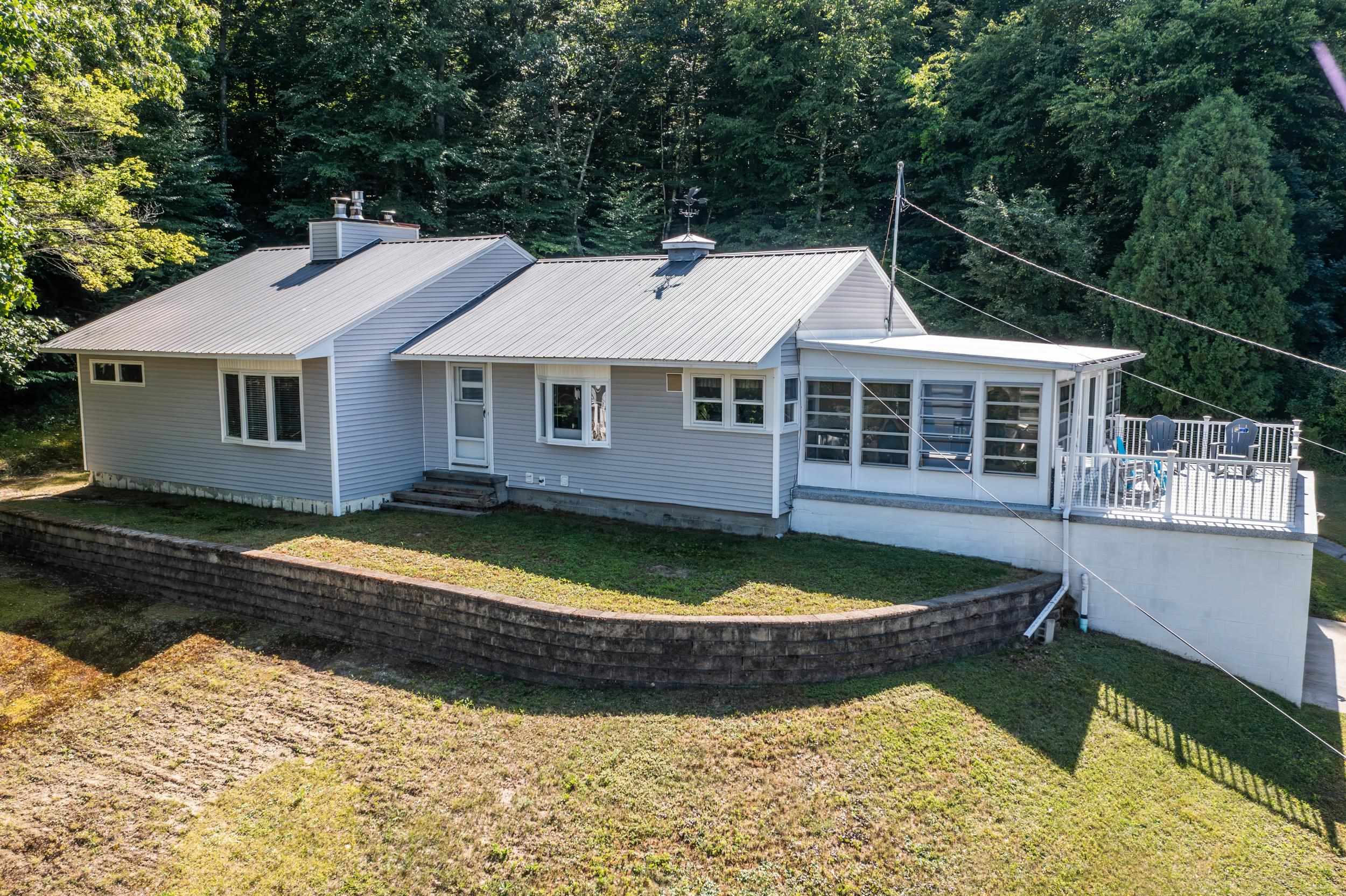 20 Meadow Lane — photo