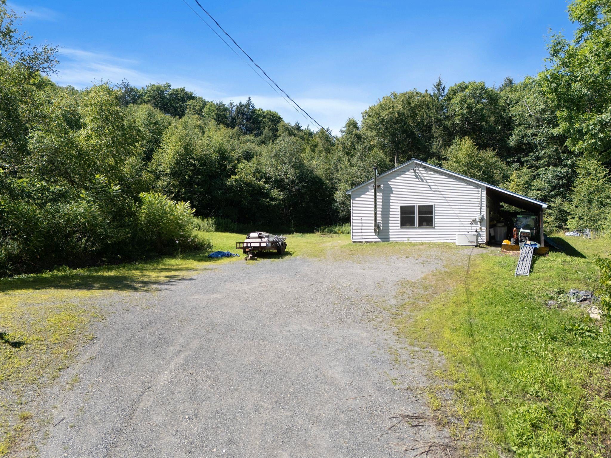 752 Butternut Road — photo