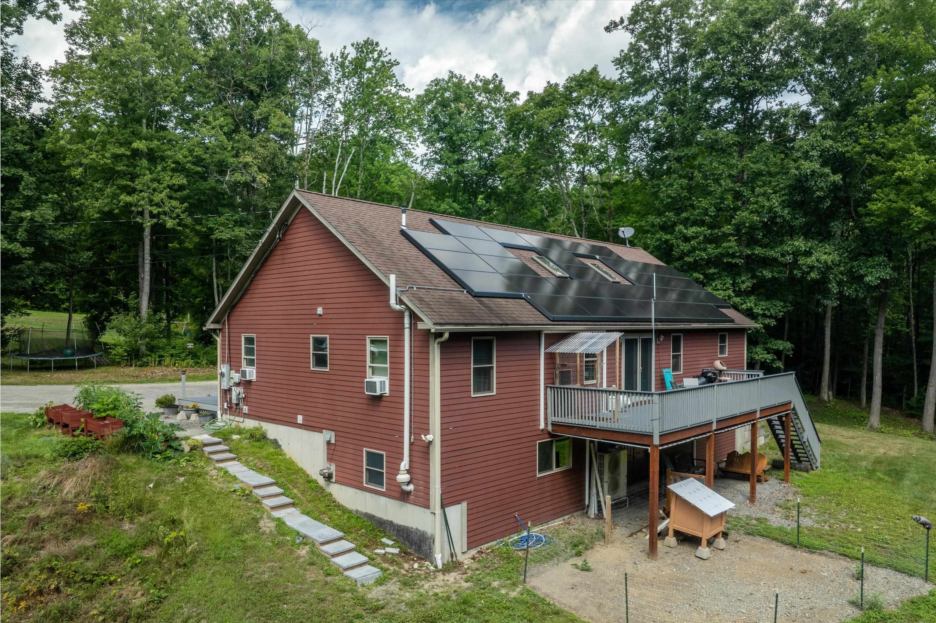 46 Pearce Circle, Rockingham, VT 05101 — photo 3