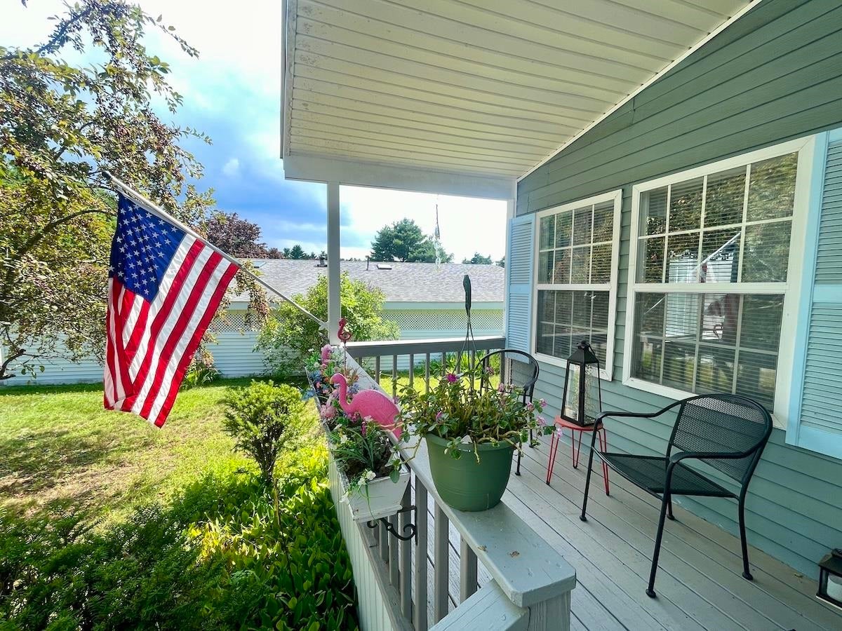 207 Donald Drive — photo