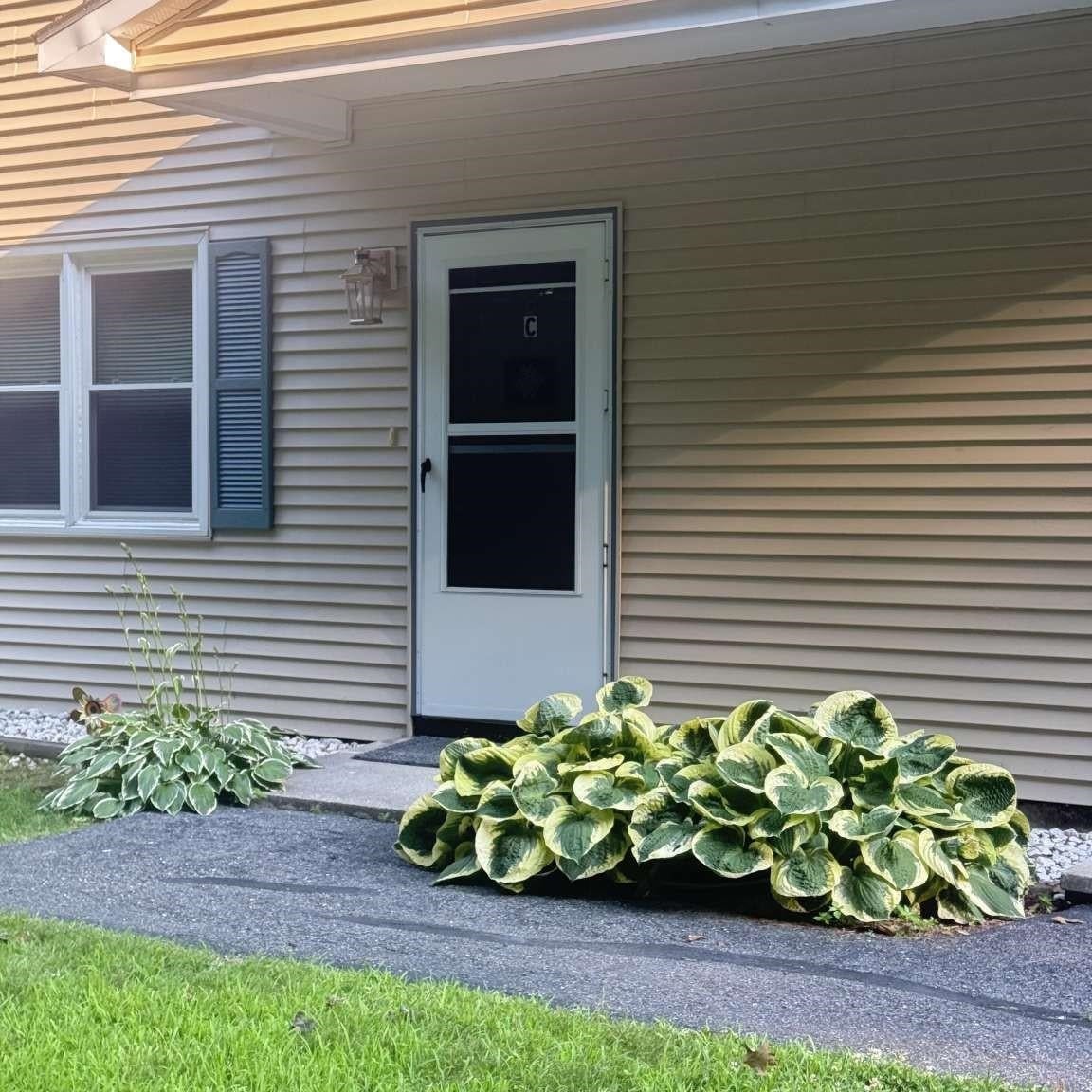 13 Kimberly Drive C — photo