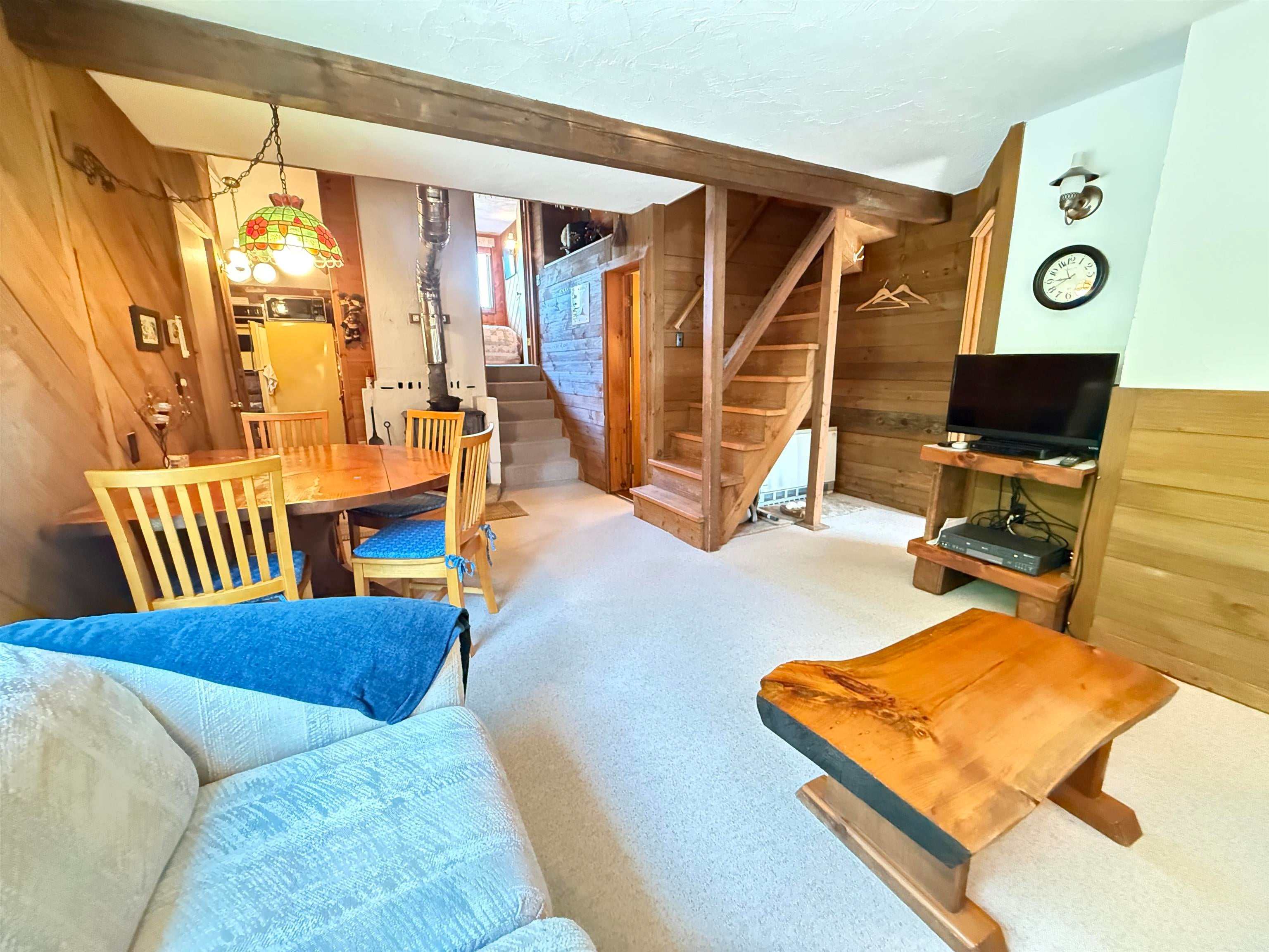 301 Route 100 6 — photo
