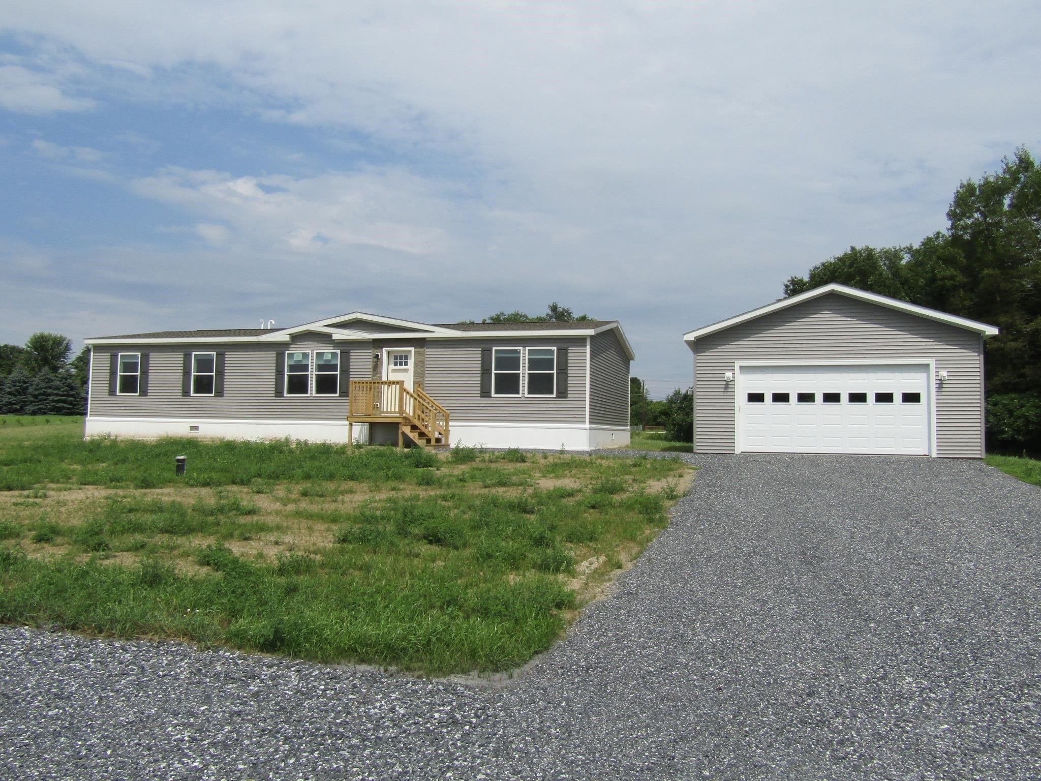 165 Ladimi Circle — photo