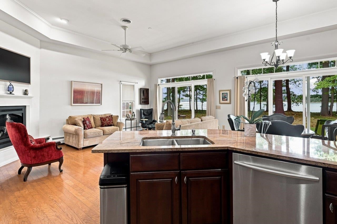 51 Clearwater Drive — photo