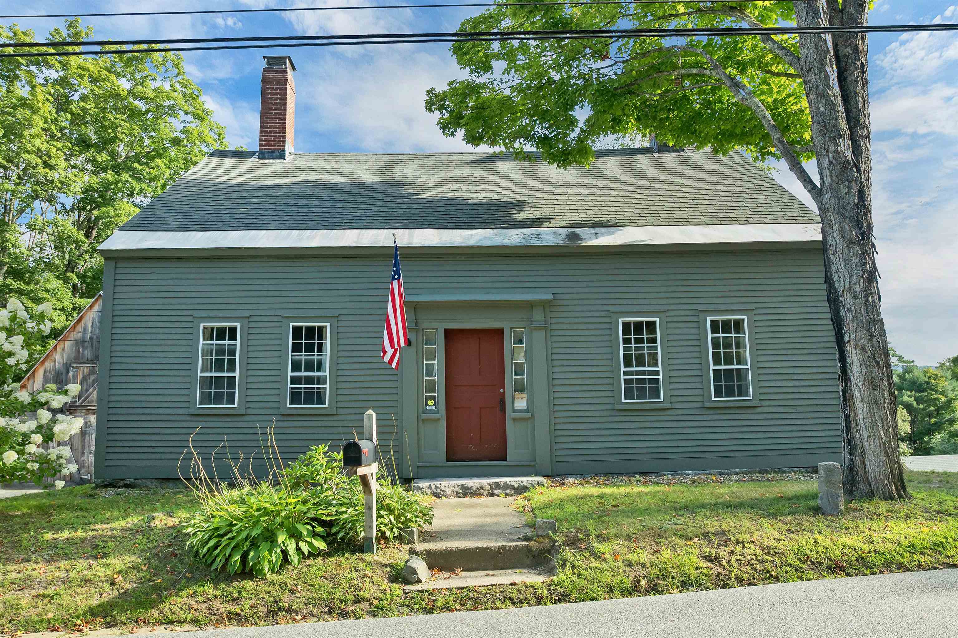 107 Town House Road — photo