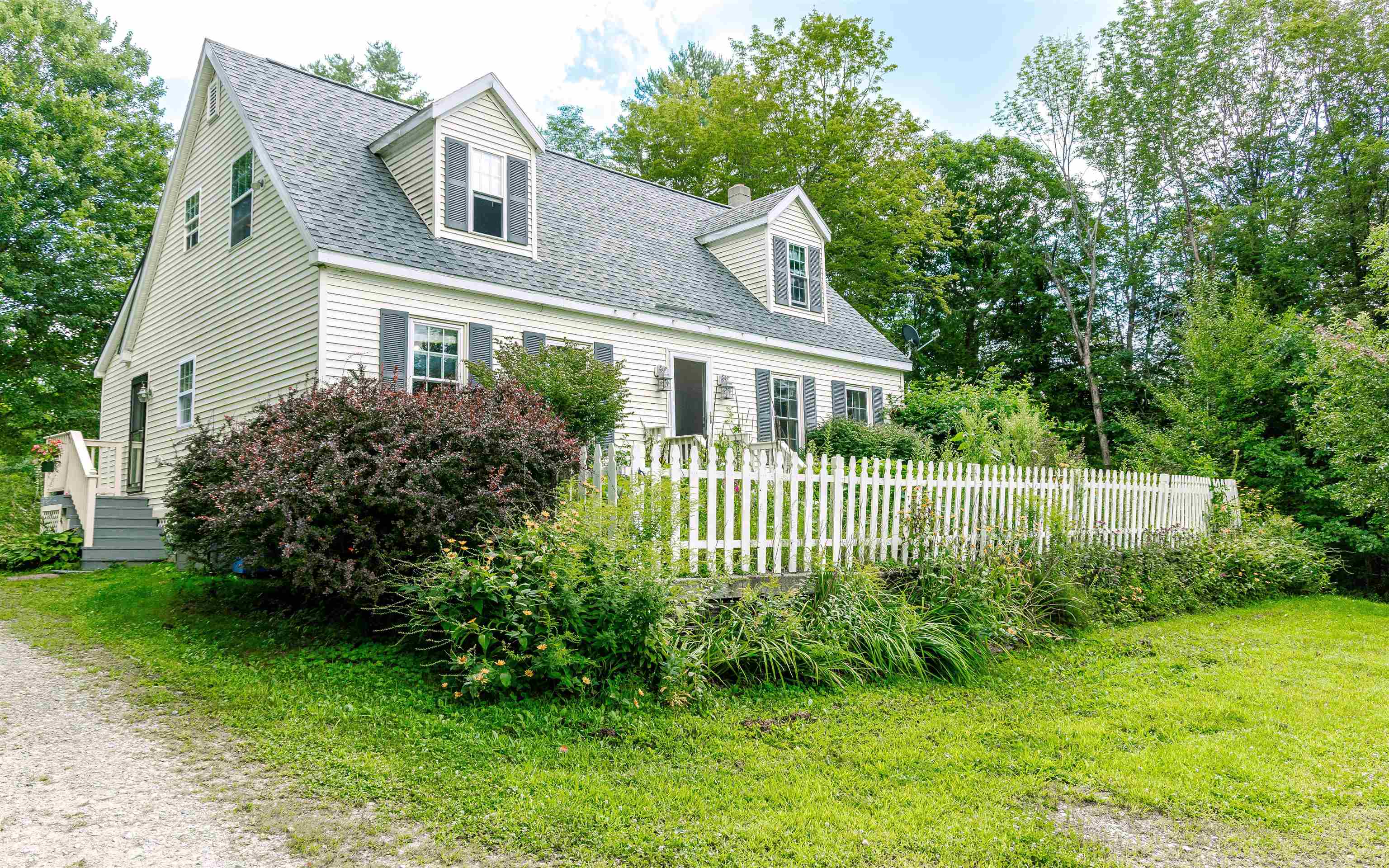 548 Crow Hill Road — photo