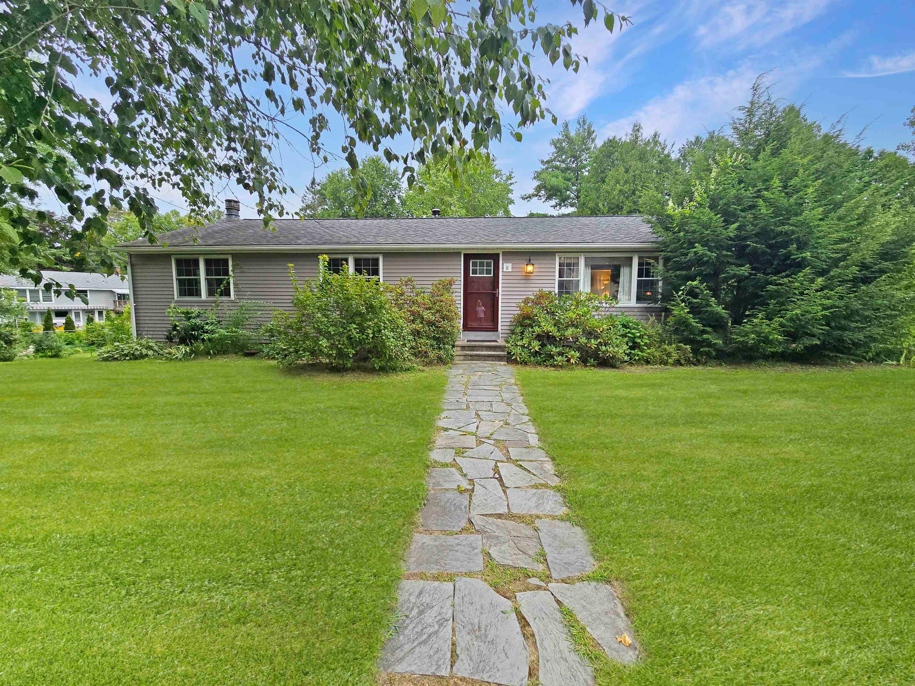 7 Laverne Drive — photo