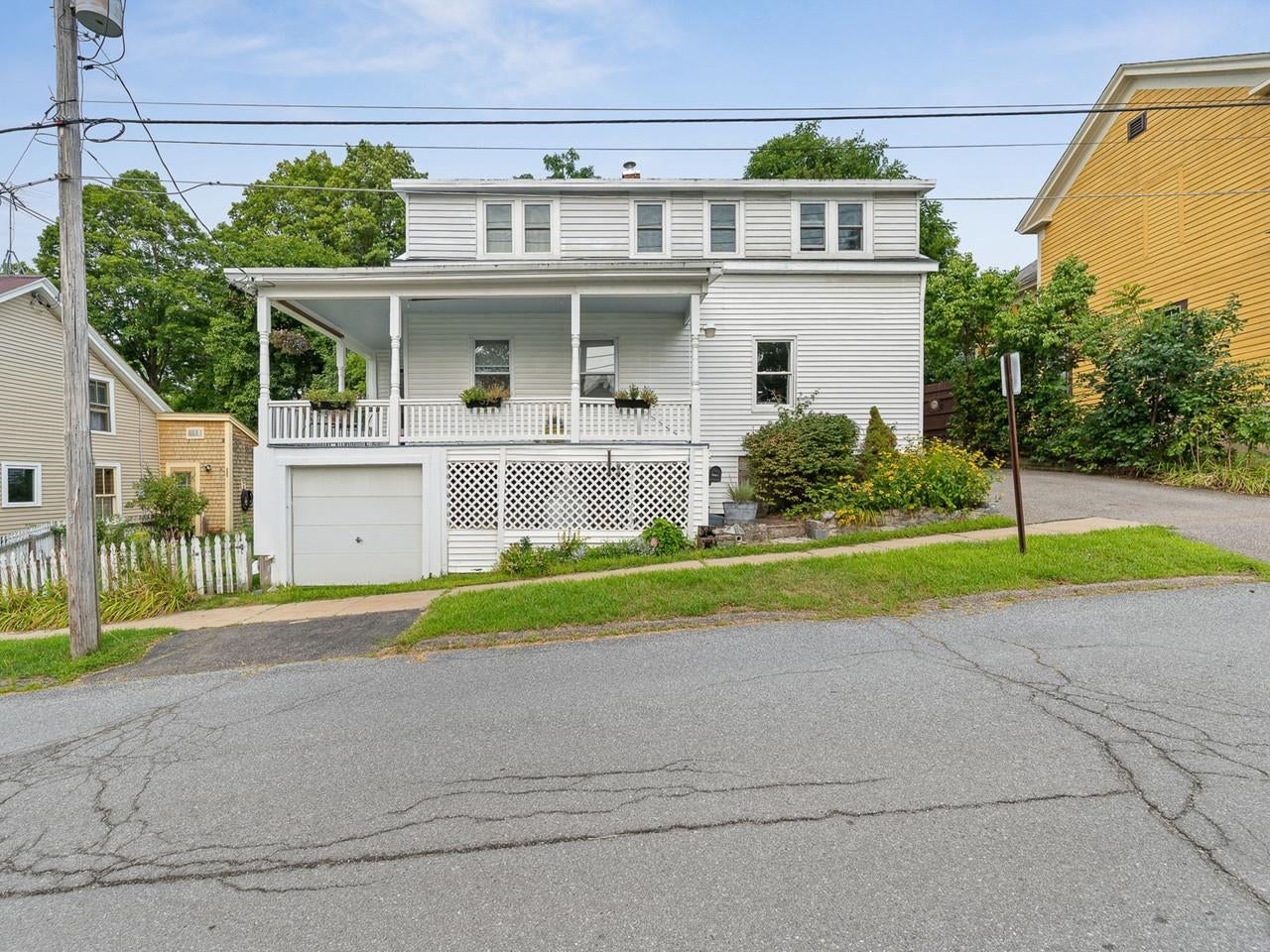 18 North Maple Street — photo