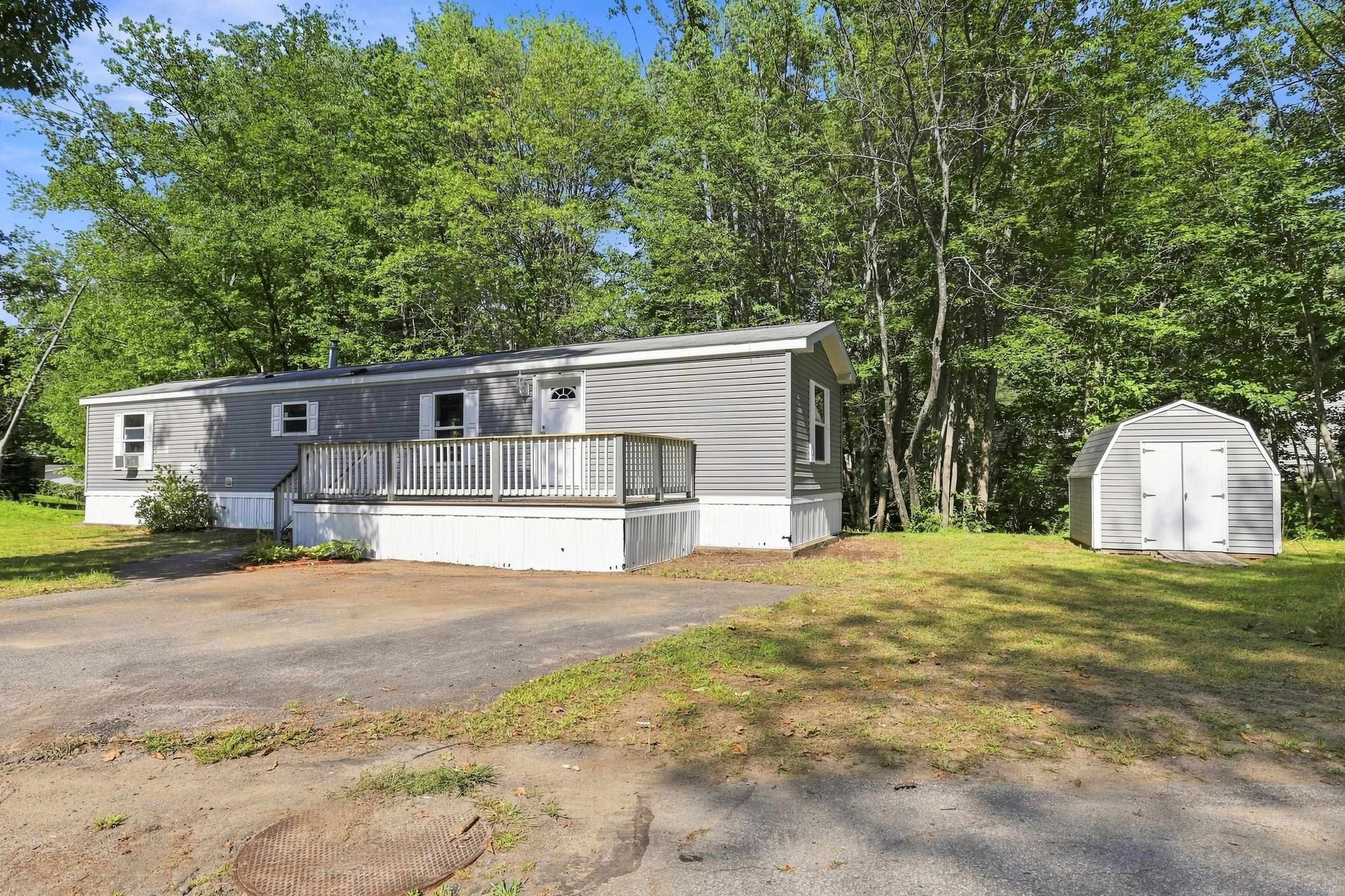 15 Roland Drive — photo