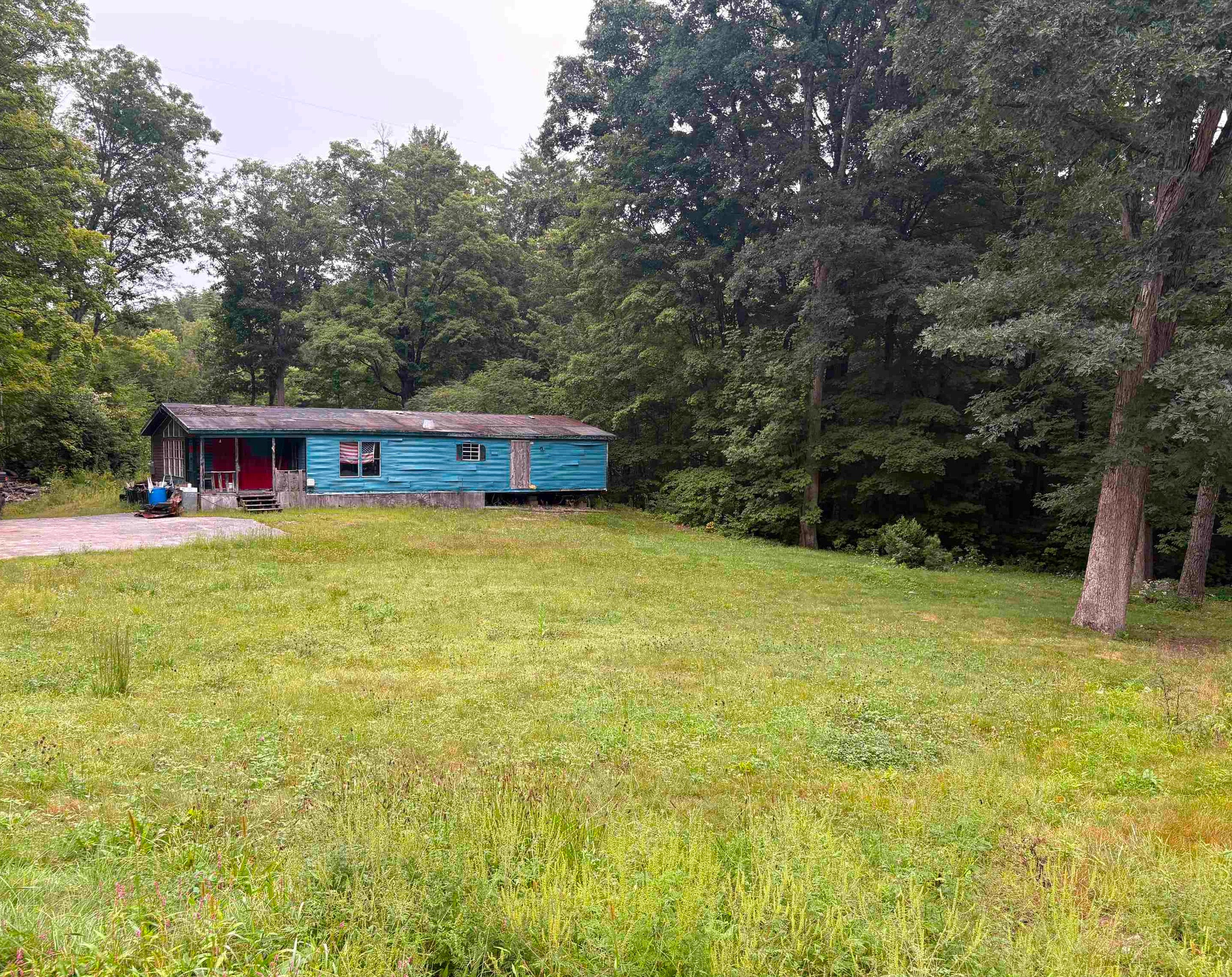 357 Ashuolet Main Street — photo