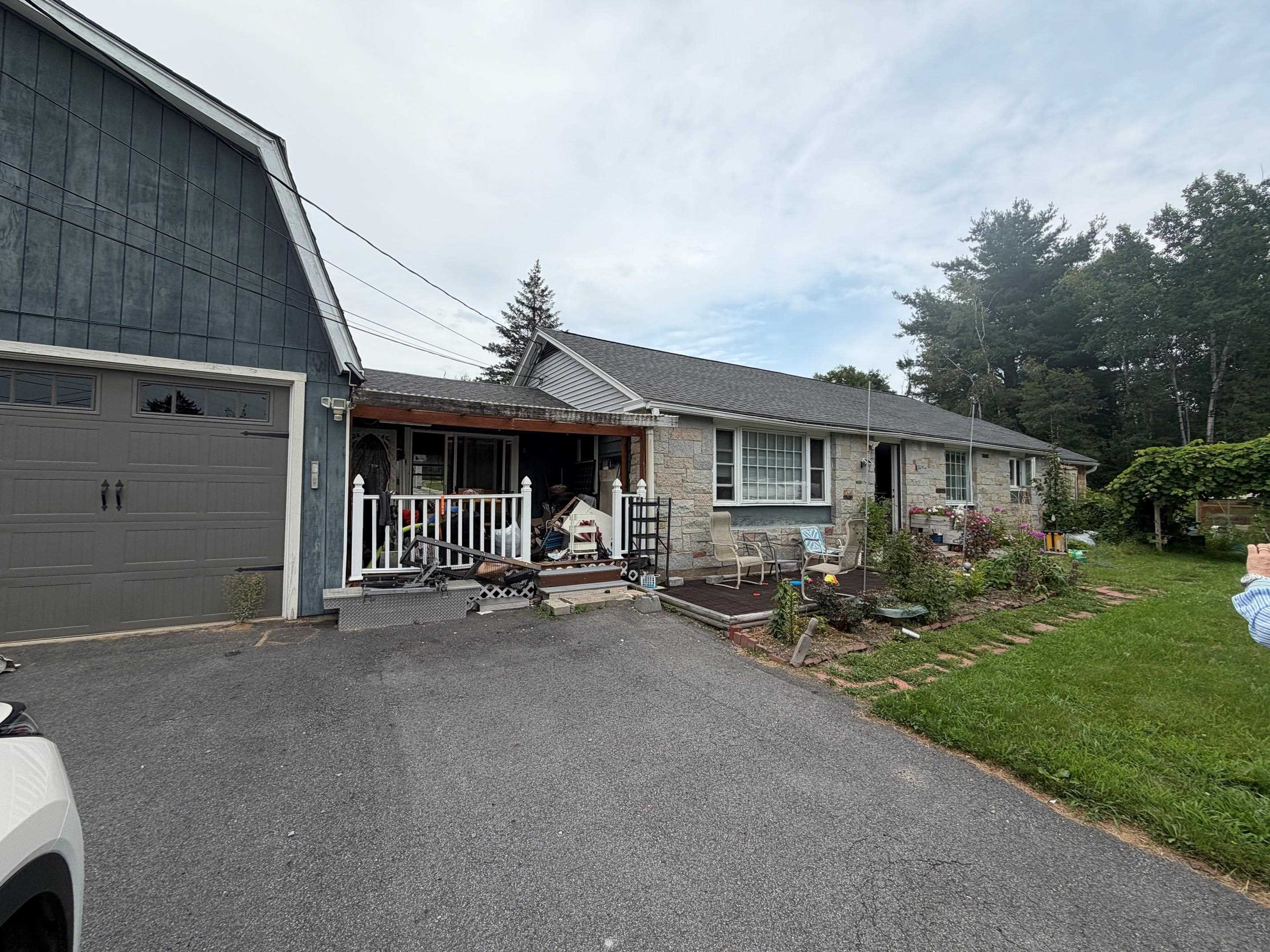 127 New Hampshire Route 25 — photo