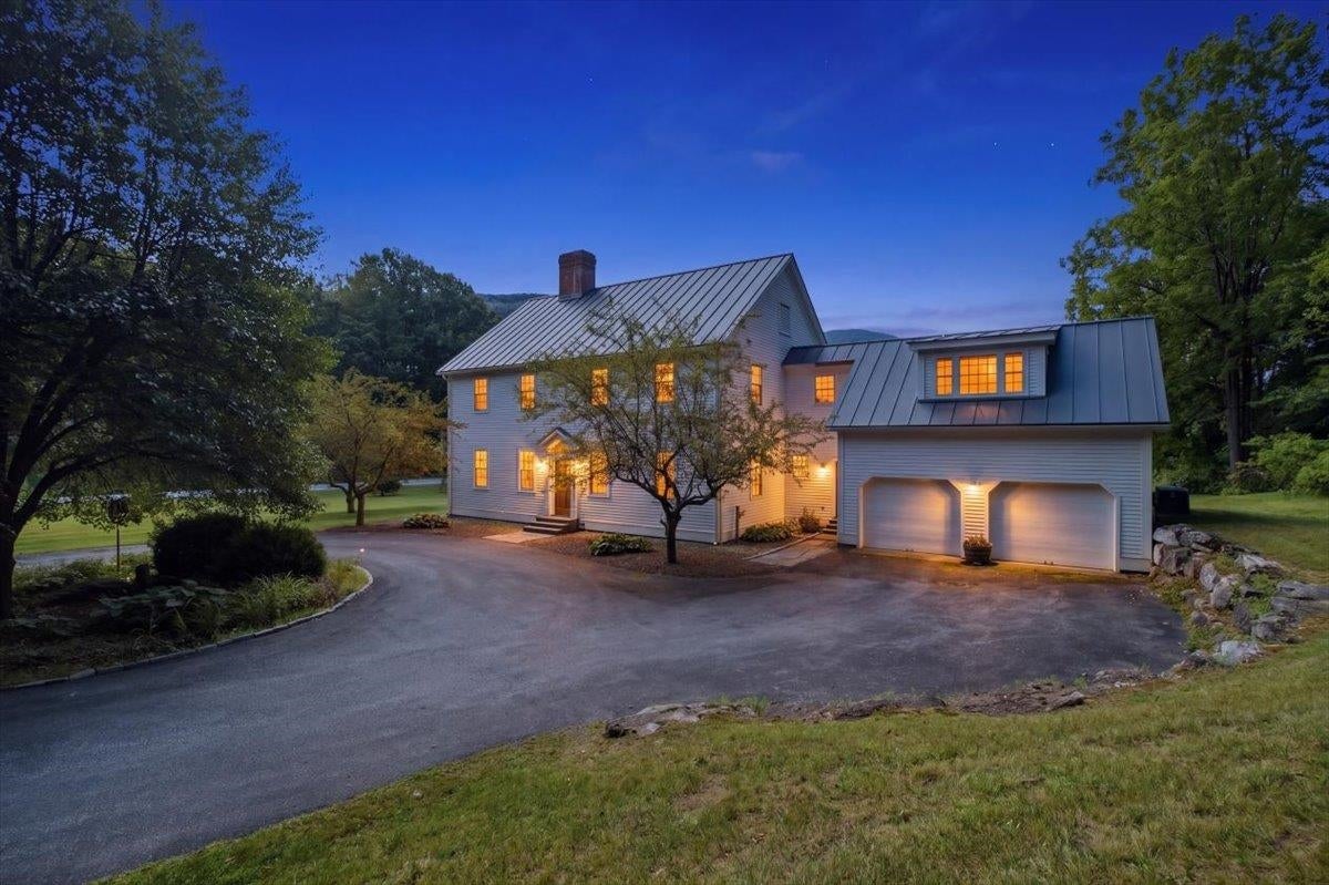 601 Riverbend Drive — photo