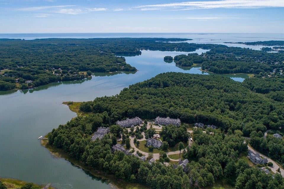 100 Shepards Cove Road H205 — photo