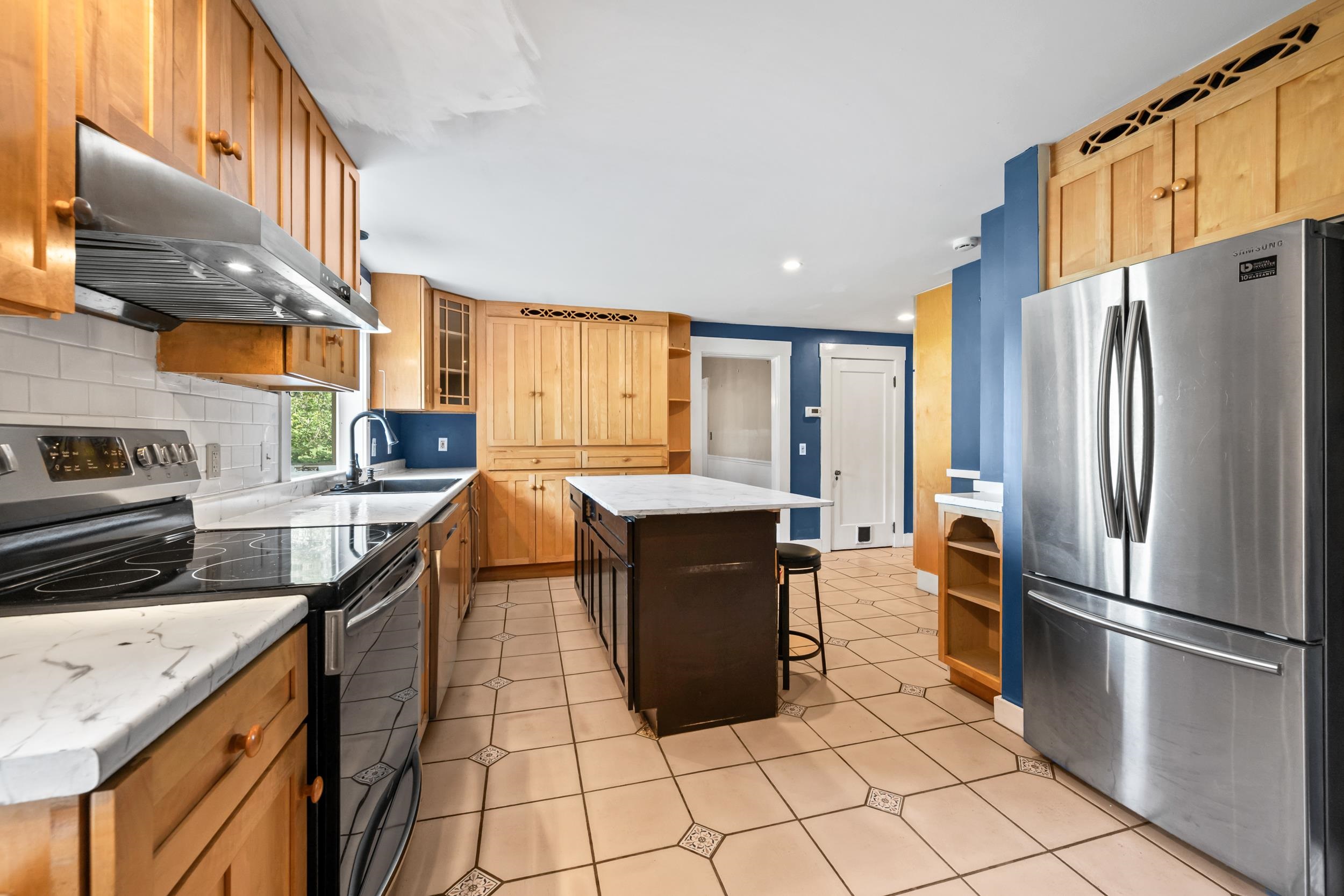 2069 Riverside Drive, Berlin, NH 03570 — photo 2
