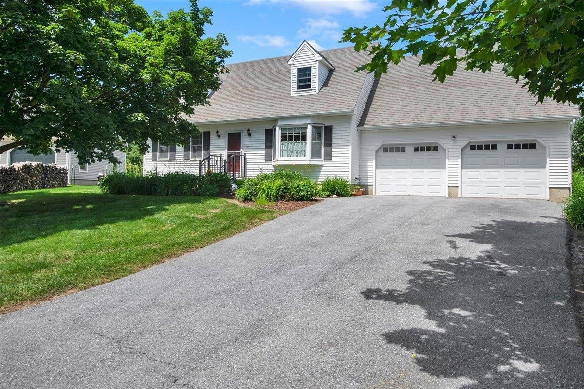 245 Pleasant Acres Drive — photo