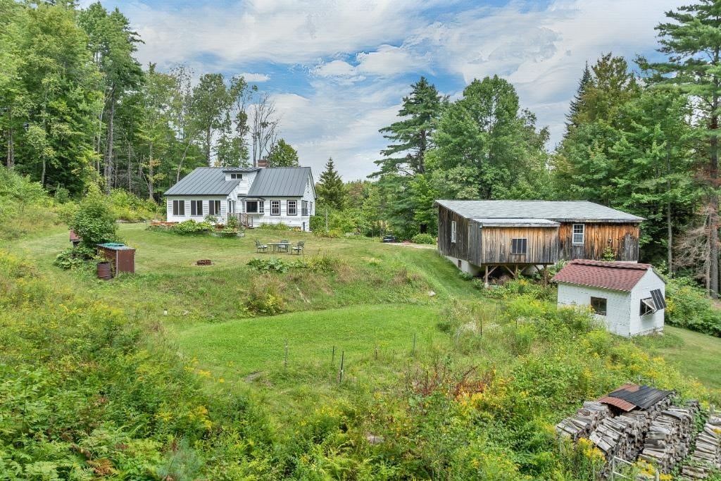 533 Ellsworth Hill Road — photo
