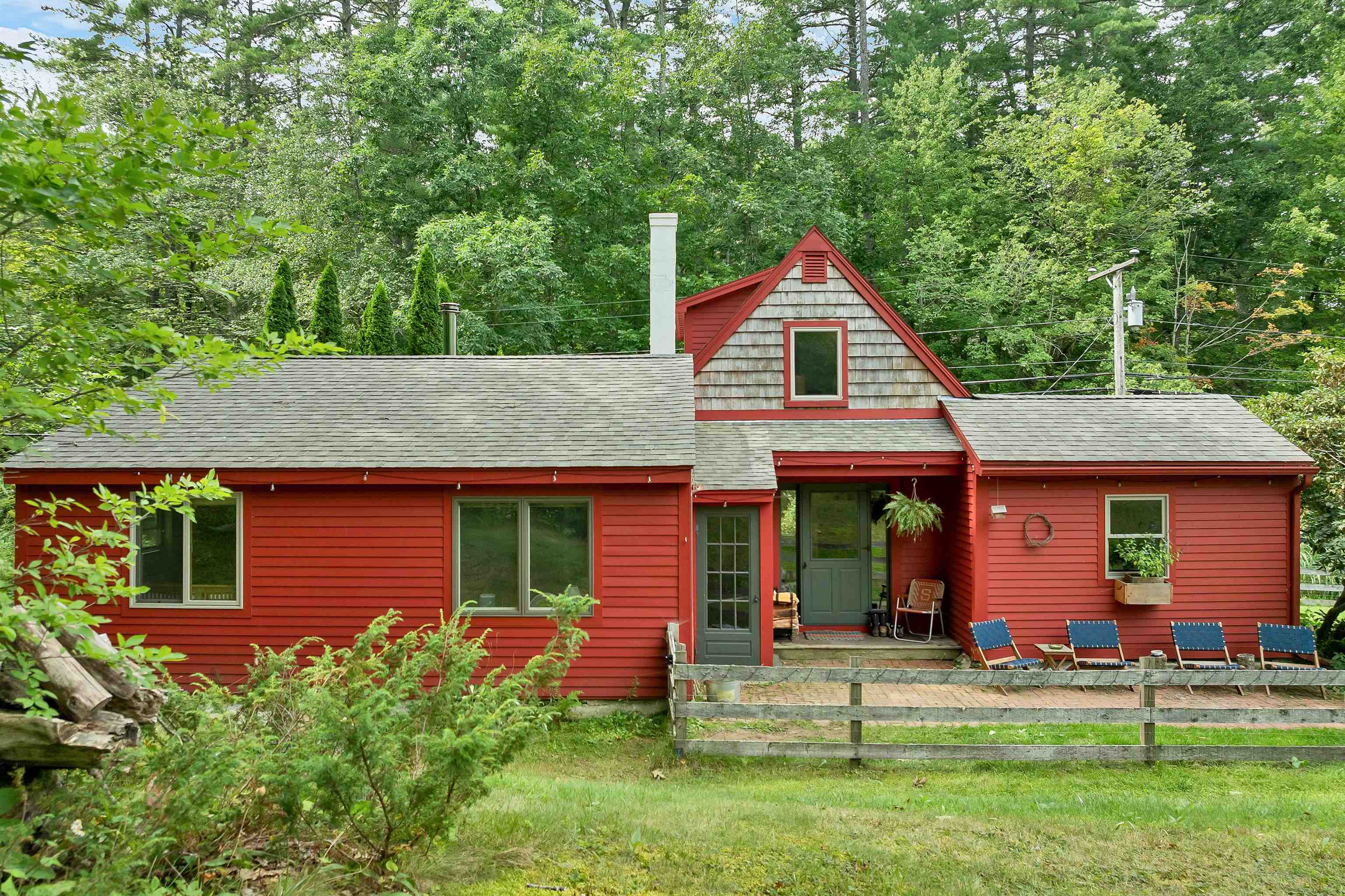170 Packers Falls Road — photo