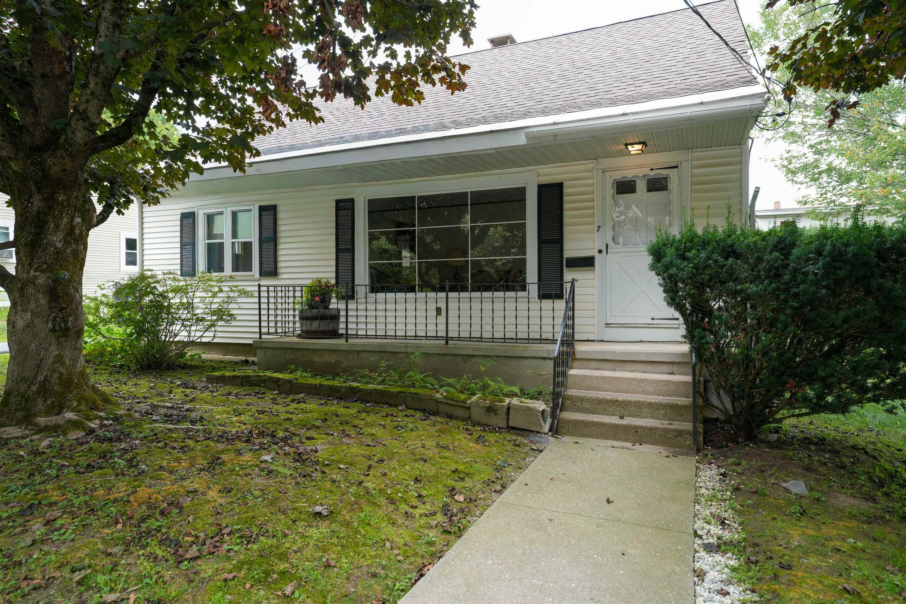 7 Hyde Street — photo