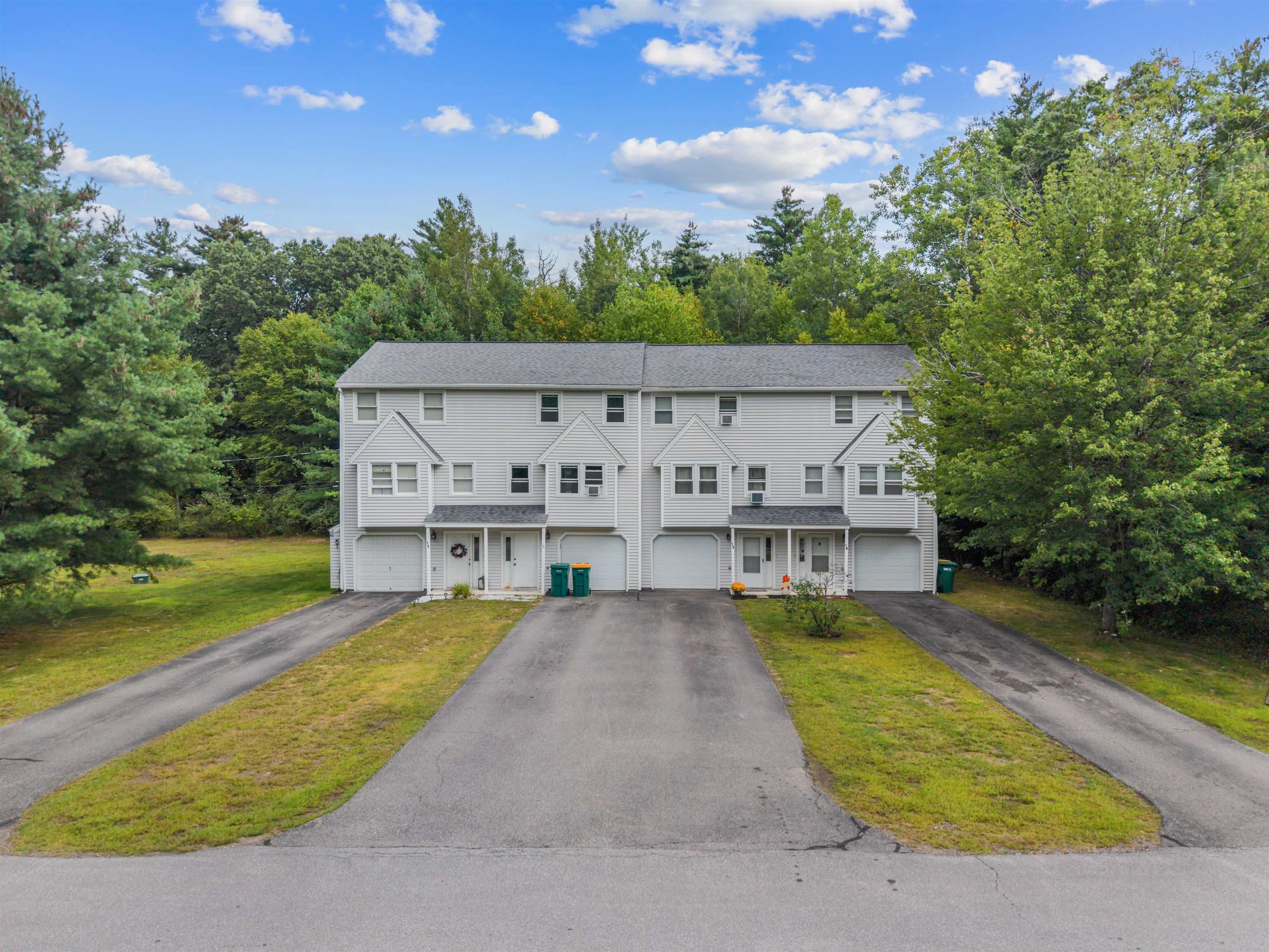 15 Valley Lane — photo
