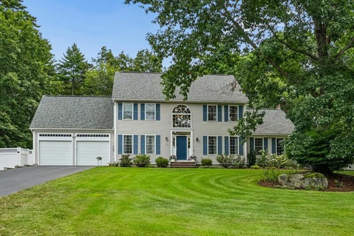 6 Sterling Drive — photo
