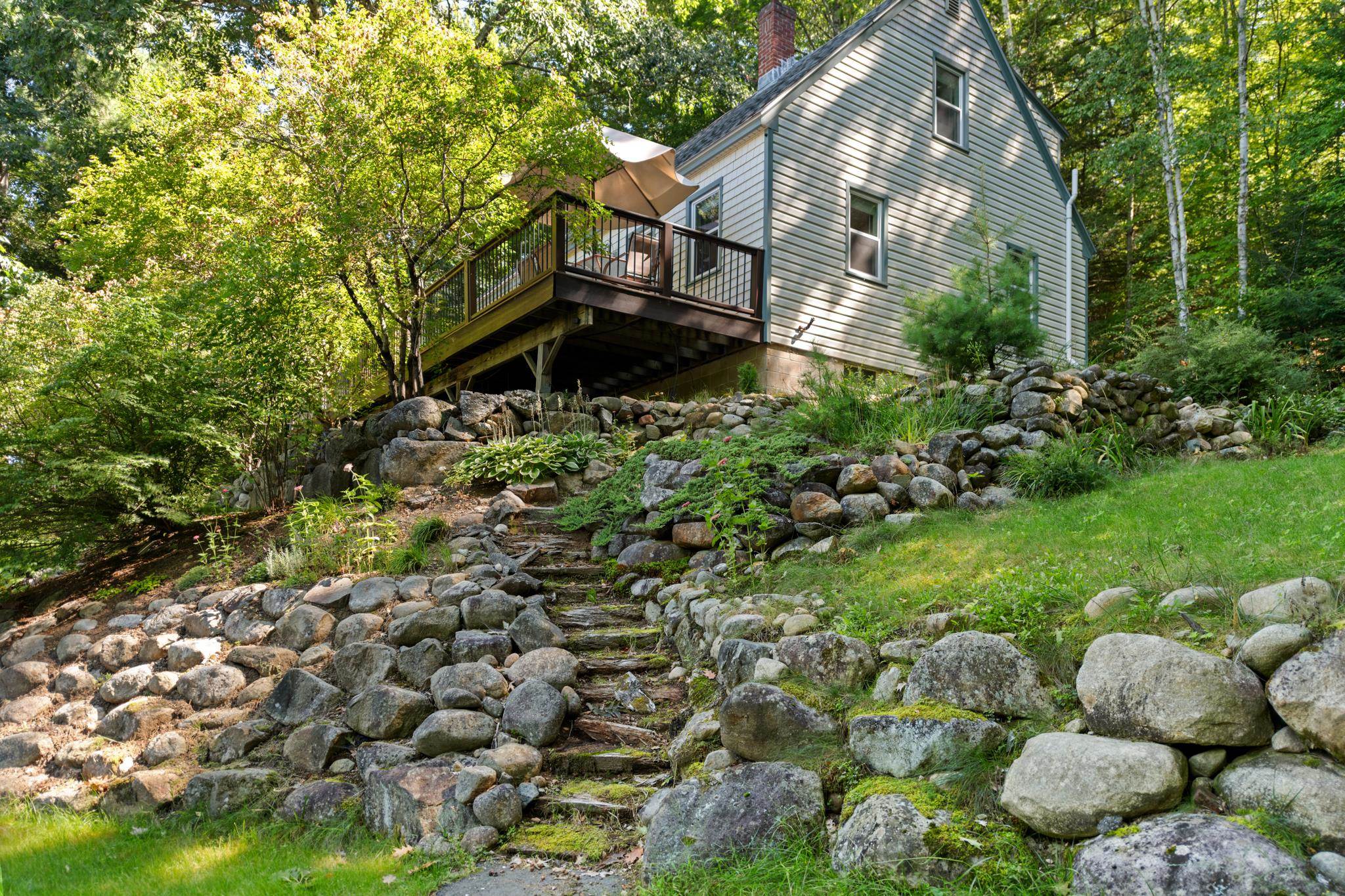 912 Nh Route 175 — photo