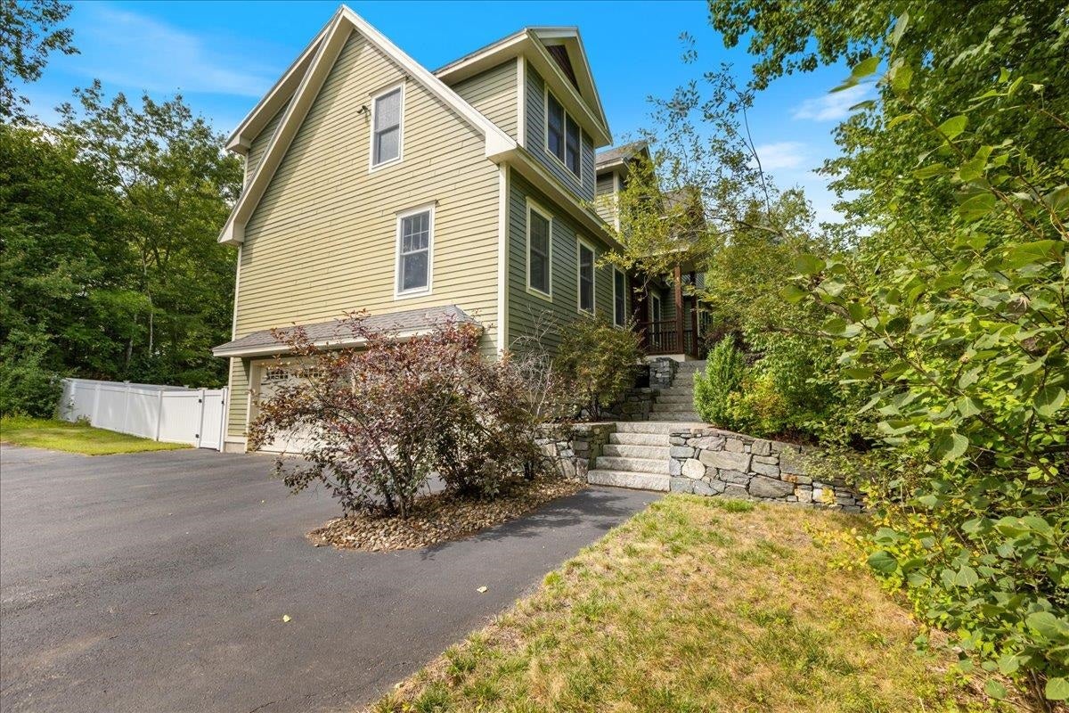 137 Garland Drive — photo