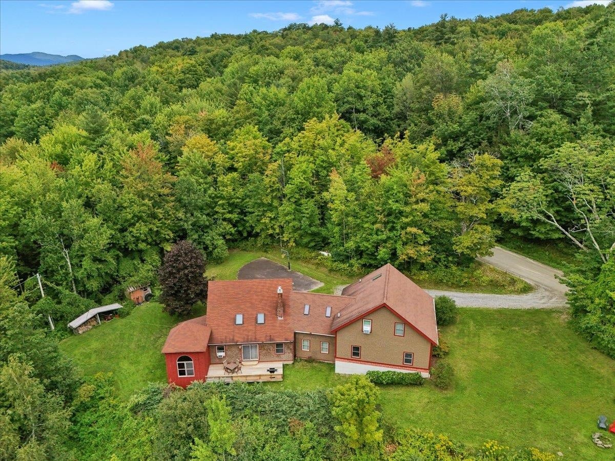 425 Poker Hill Road — photo