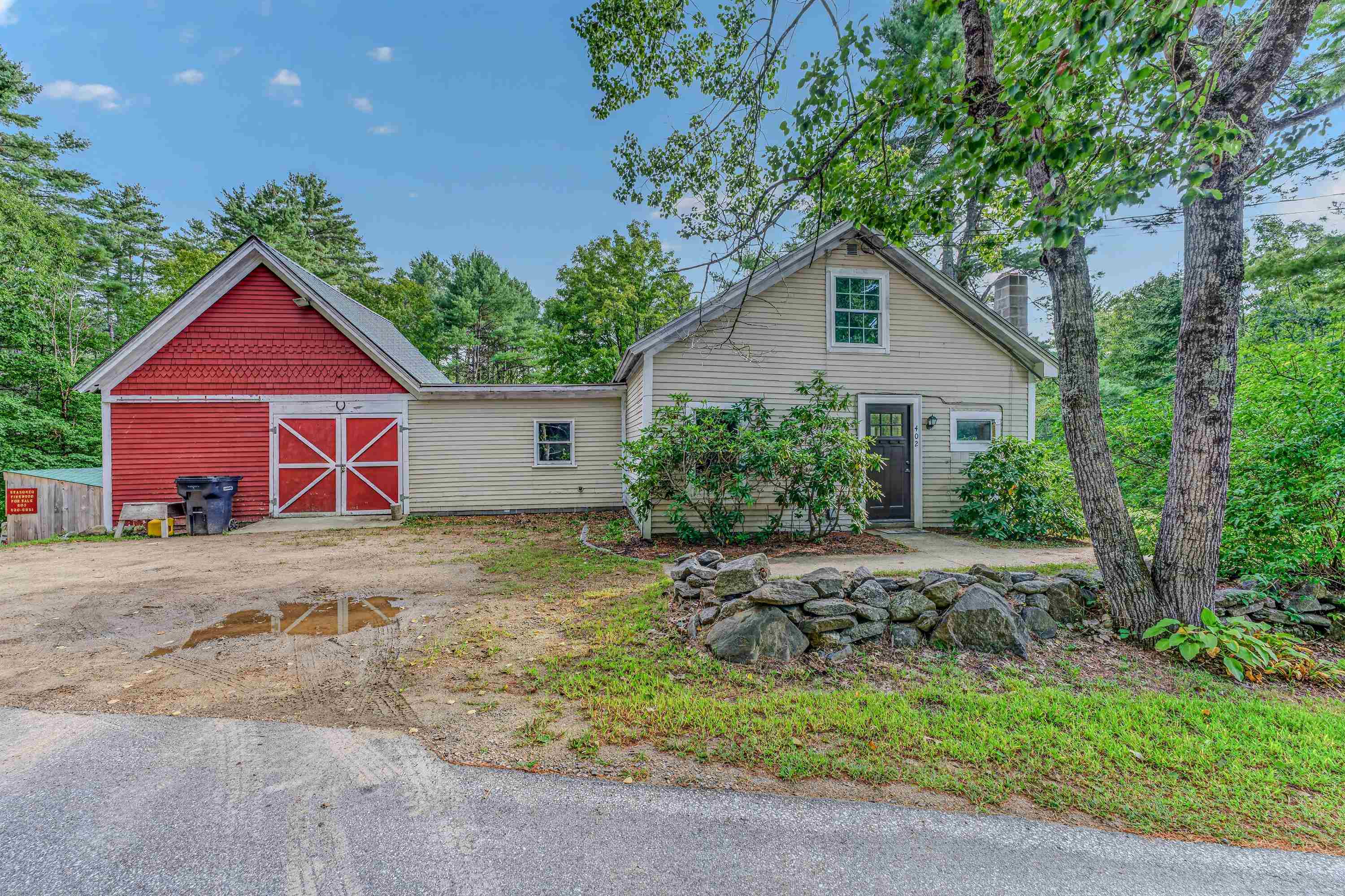 402 Oak Hill Road — photo