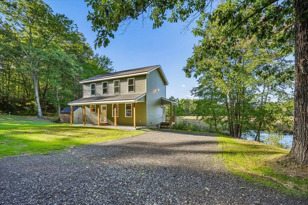 725 Route 129 — photo