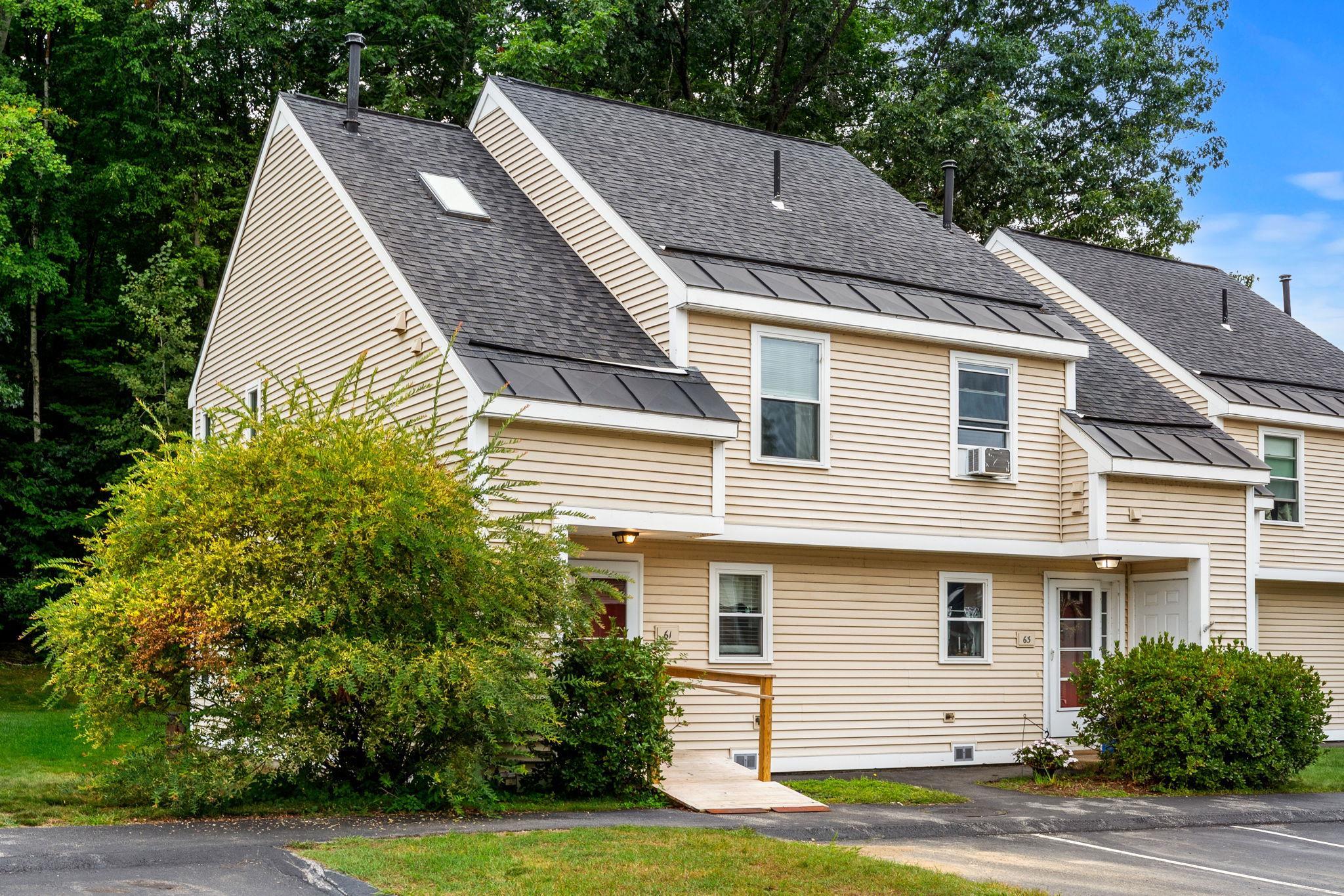 61 Bluffs Drive — photo