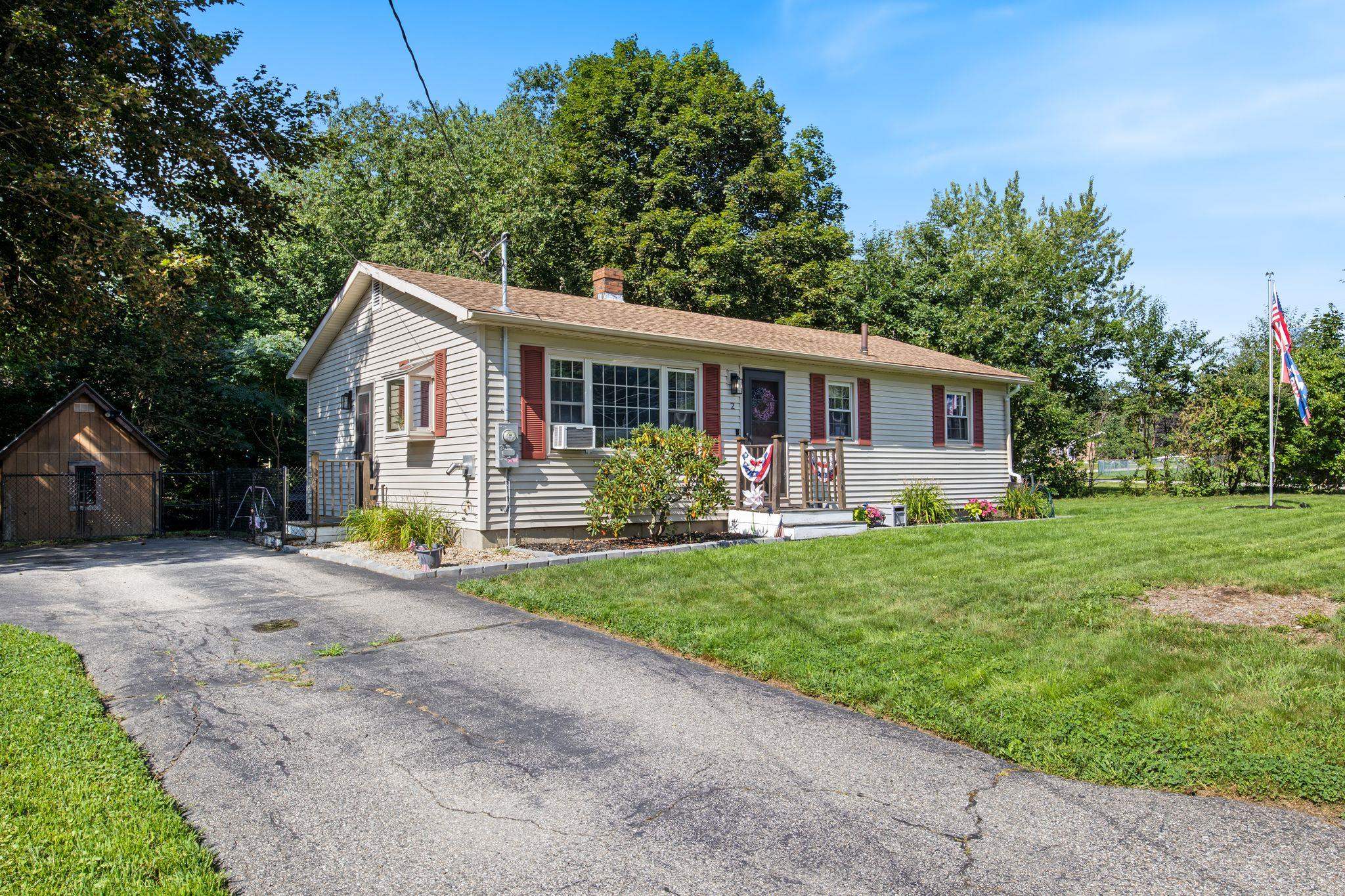 2 Hemlock Circle — photo