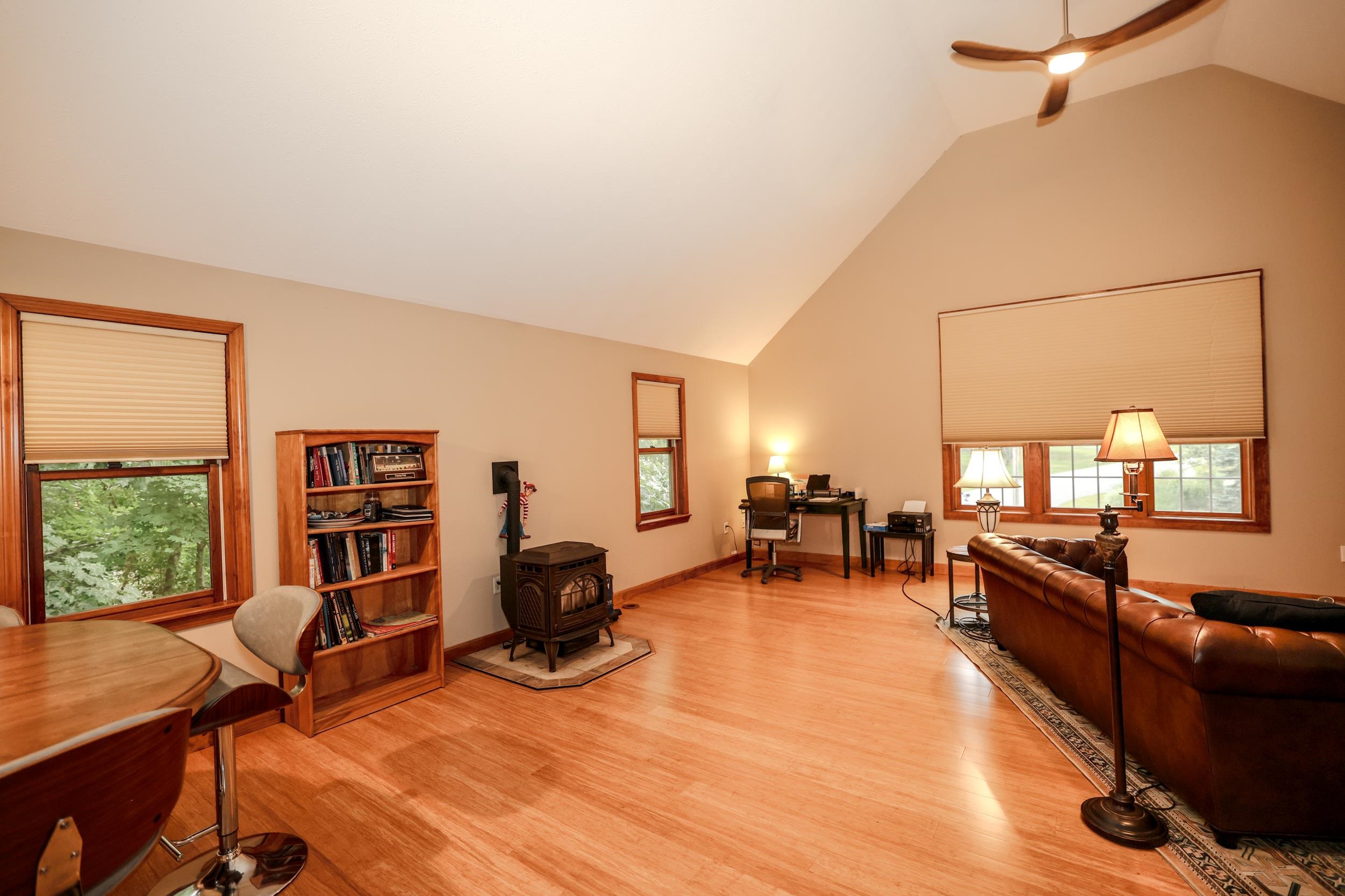 8 Raelynn Drive, Derry, NH 03038 — photo 3