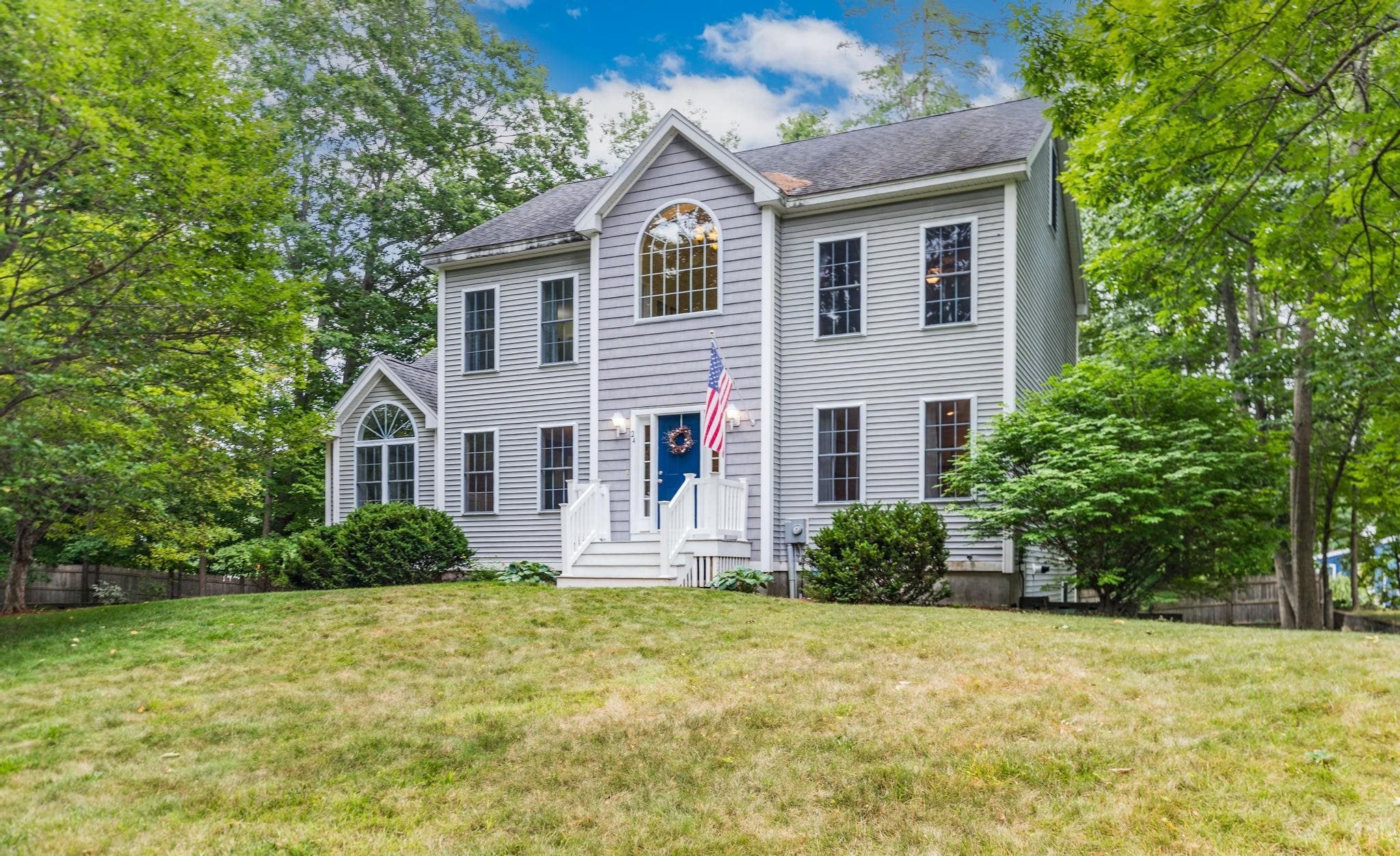 24 Sunset Drive — photo