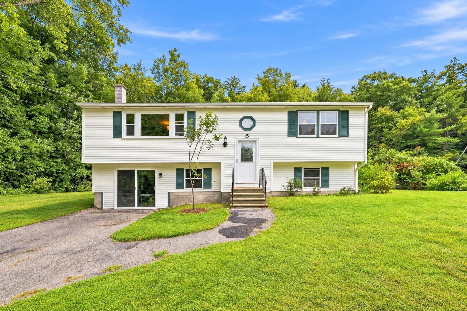 5 Mont Vernon Drive — photo