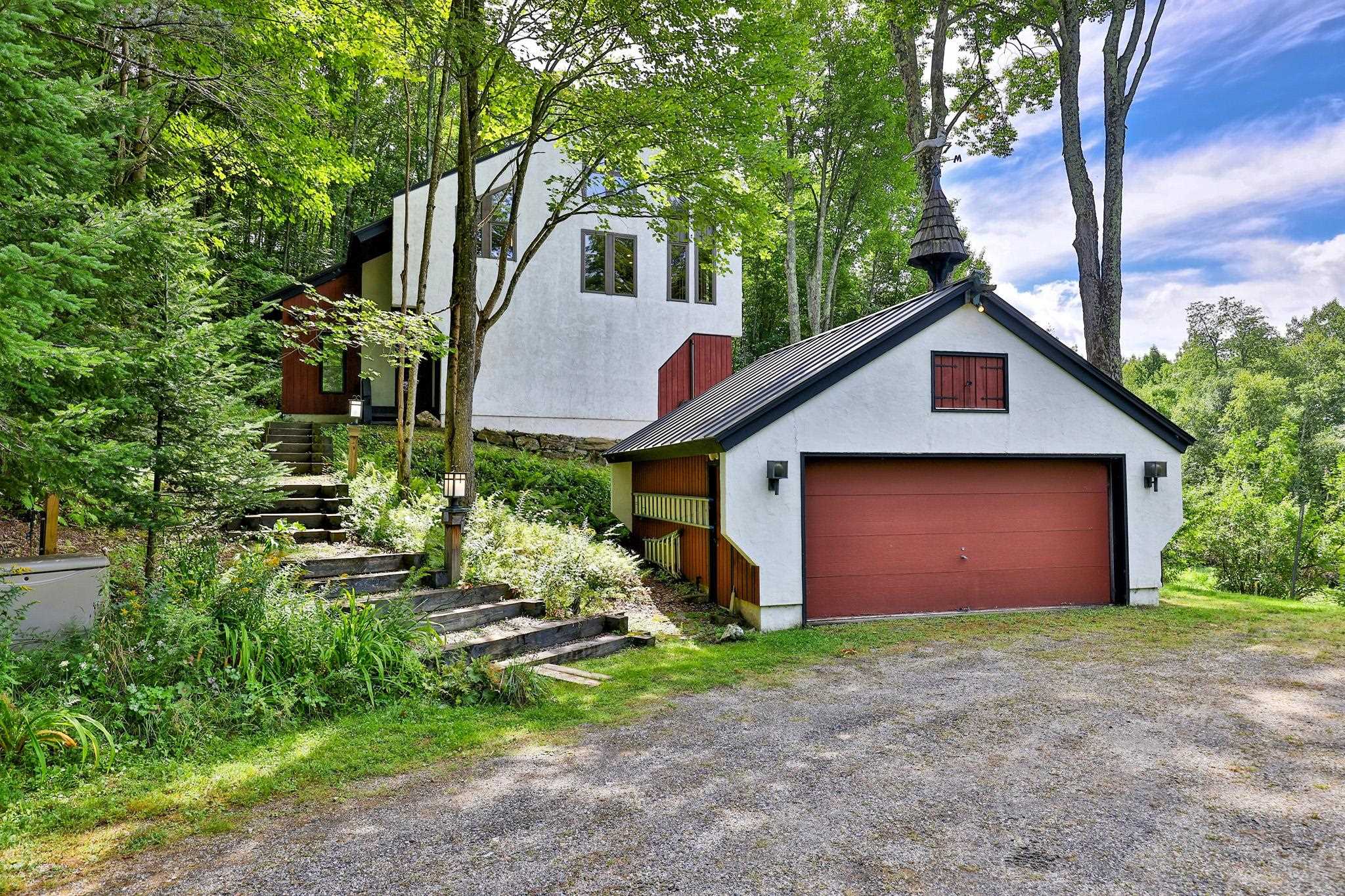 152 Great Hawk Road, Rochester, VT 05767 — photo 2