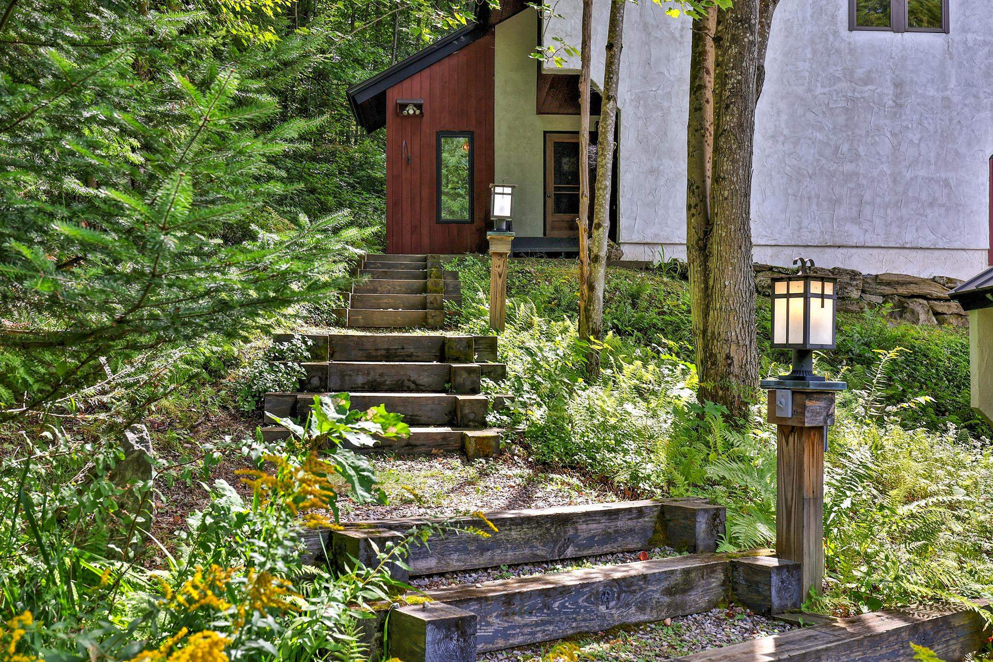 152 Great Hawk Road, Rochester, VT 05767 — photo 3