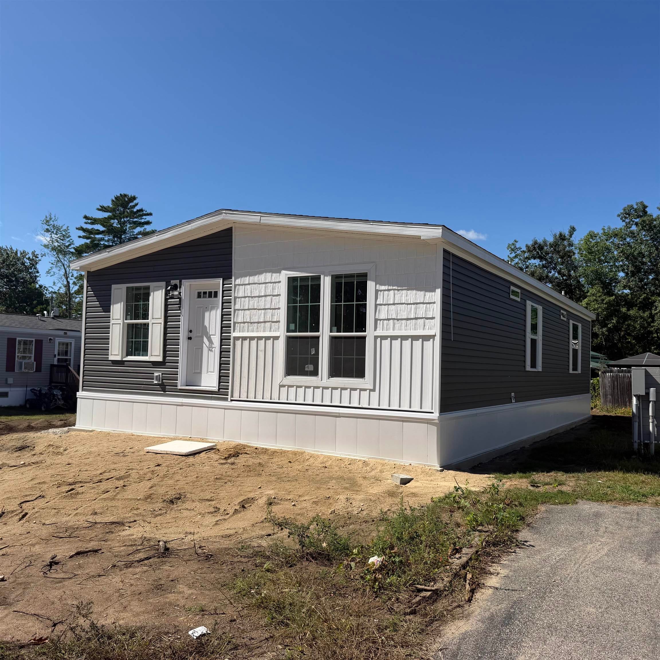 5 Downfield Lane — photo