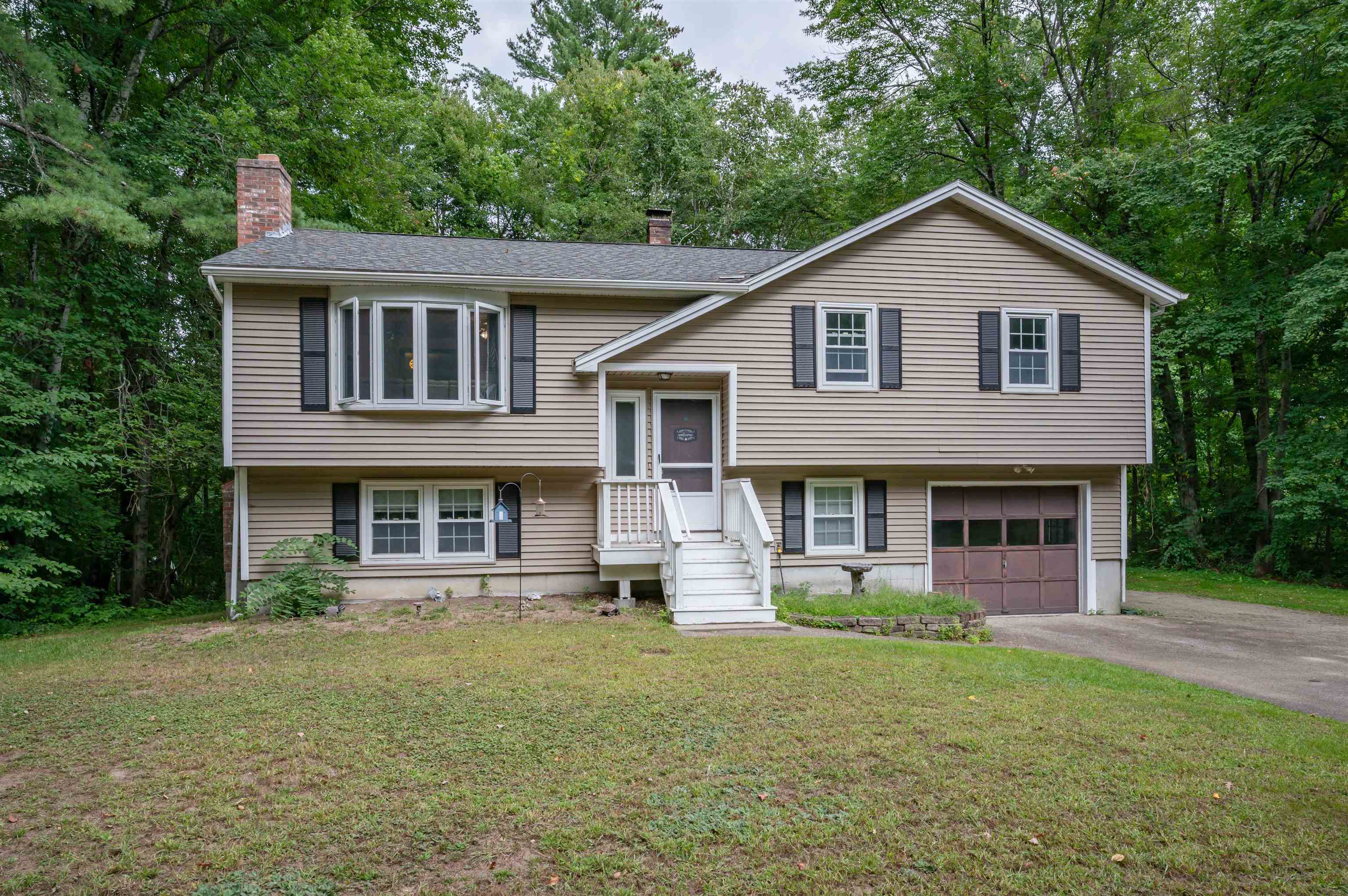 8 Holstein Avenue — photo
